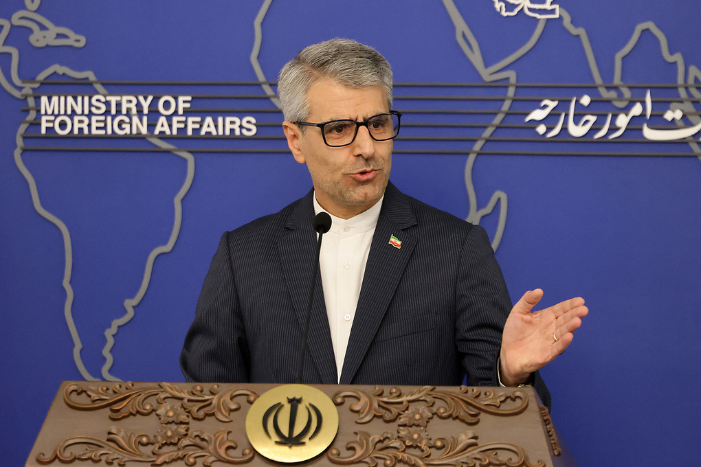 Iran, Oman đạt thỏa thuận độc lập về eo biển Hormuz - Ảnh 1.