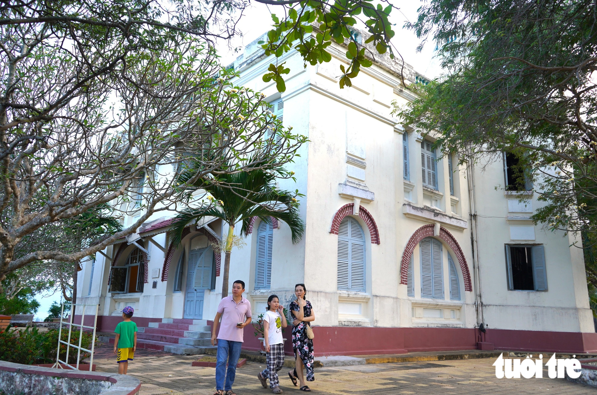 Cận cảnh biệt thự nơi vua Bảo Đại từng nghỉ mát trên núi Cảnh Long bên vịnh Nha Trang  - Ảnh 11.