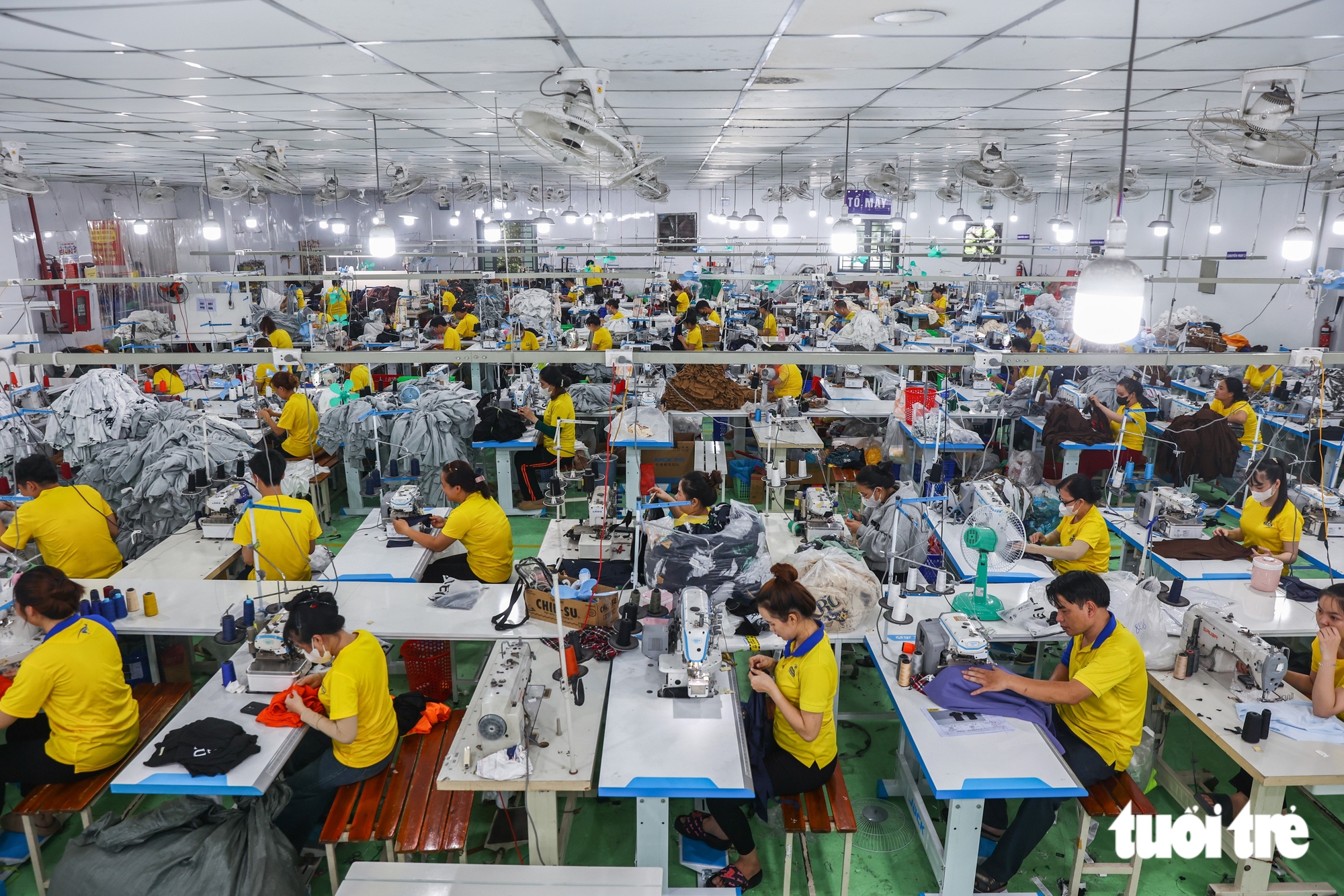 7 tháng, gần 39.000 doanh nghiệp rút lui khỏi thị trường TP.HCM - Ảnh 4.