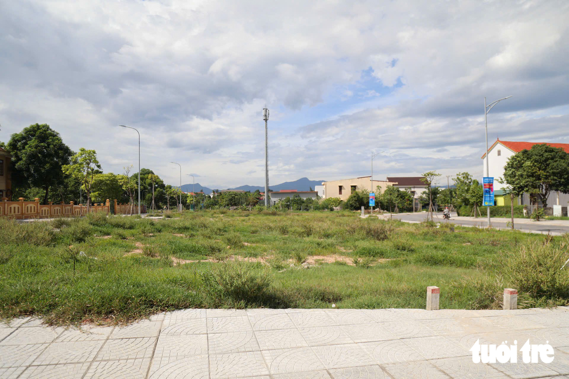 越南一家庭30年前賣光家產繳納土地款 至今仍未獲得土地