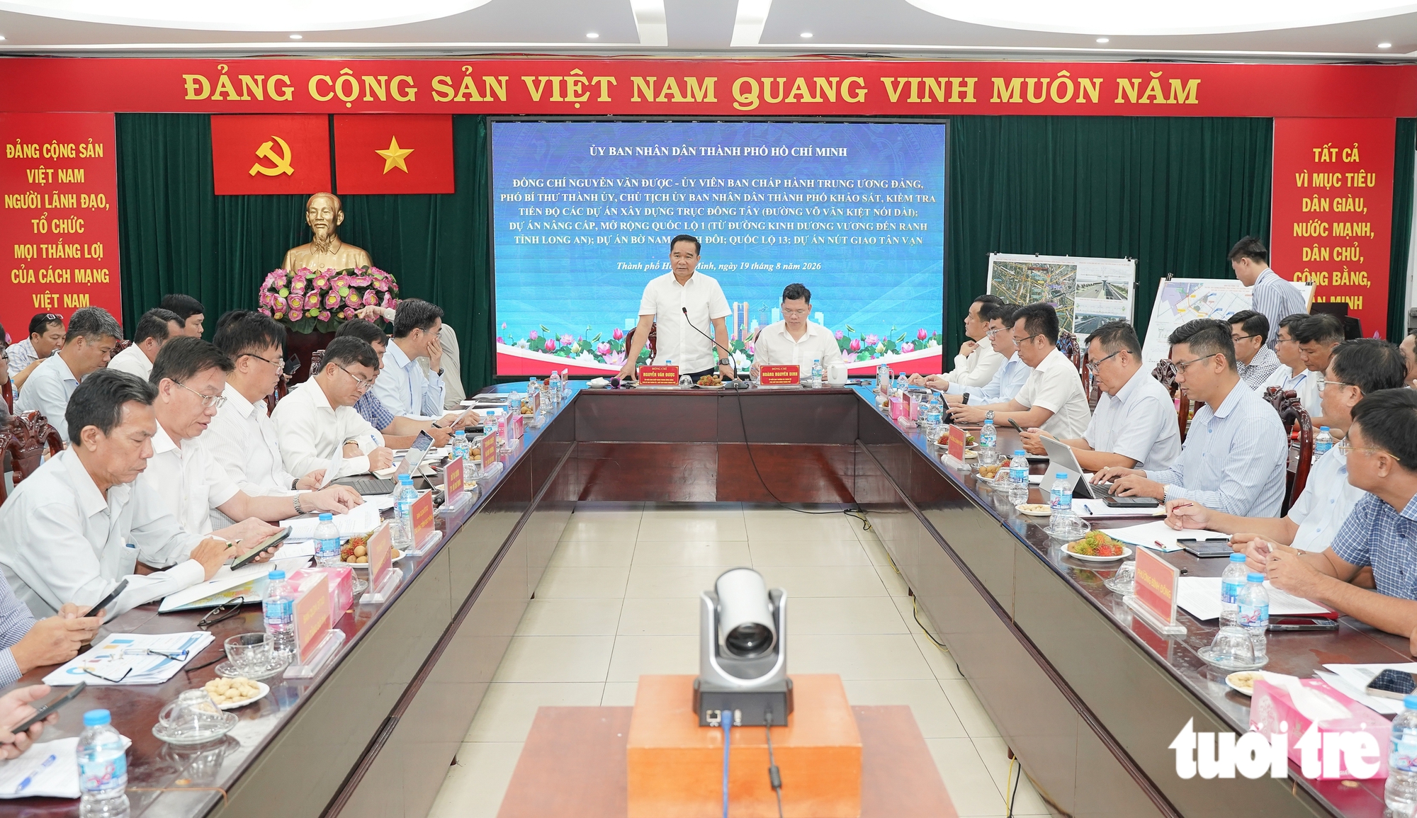 Chủ tịch UBND TP.HCM Nguyễn Văn Được: Mở rộng quốc lộ 1 khởi công dịp 2-9, mặt bằng phải xong trong tháng  - Ảnh 5.