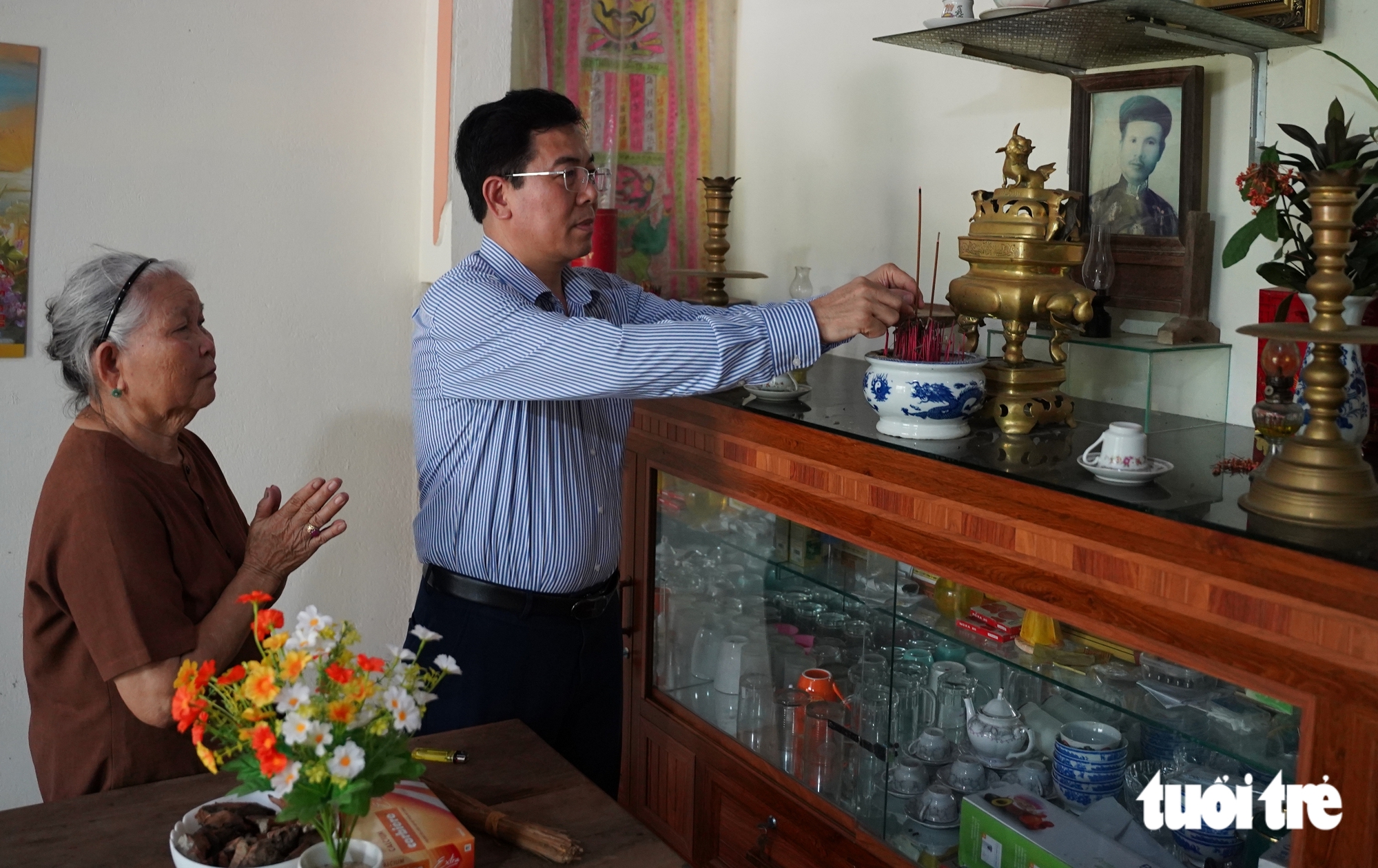 Bí thư xã đã tìm ra thân nhân người cán bộ gửi vàng tại Trung tâm Lưu trữ quốc gia rồi đi B - Ảnh 2.