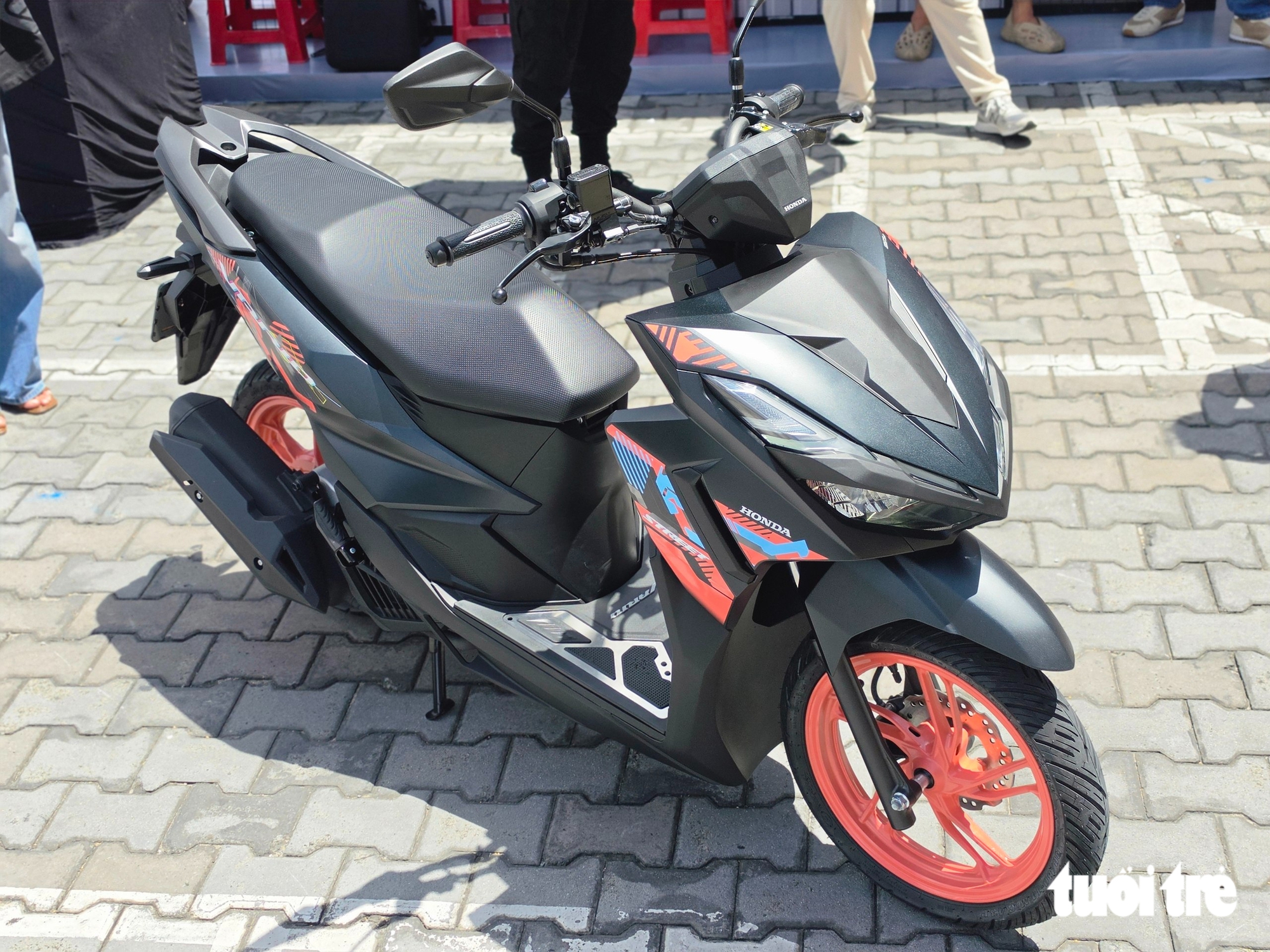 Honda Vario 2027 chốt giá từ 42,7 triệu đồng, thêm bản ghi-đông trần như mô tô - Ảnh 6.