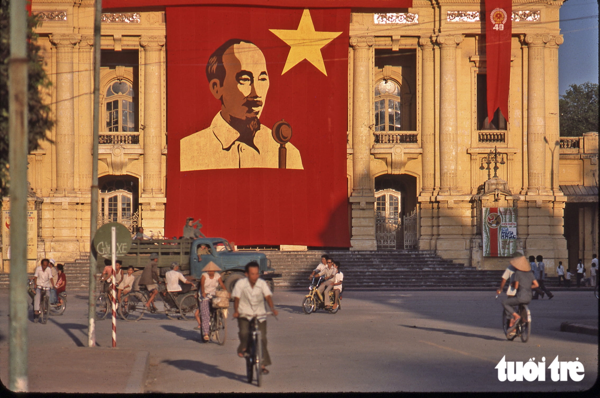 Triển lãm Giao điểm Việt Nam từ Hà Nội đến Đà Lạt - Ảnh 7.