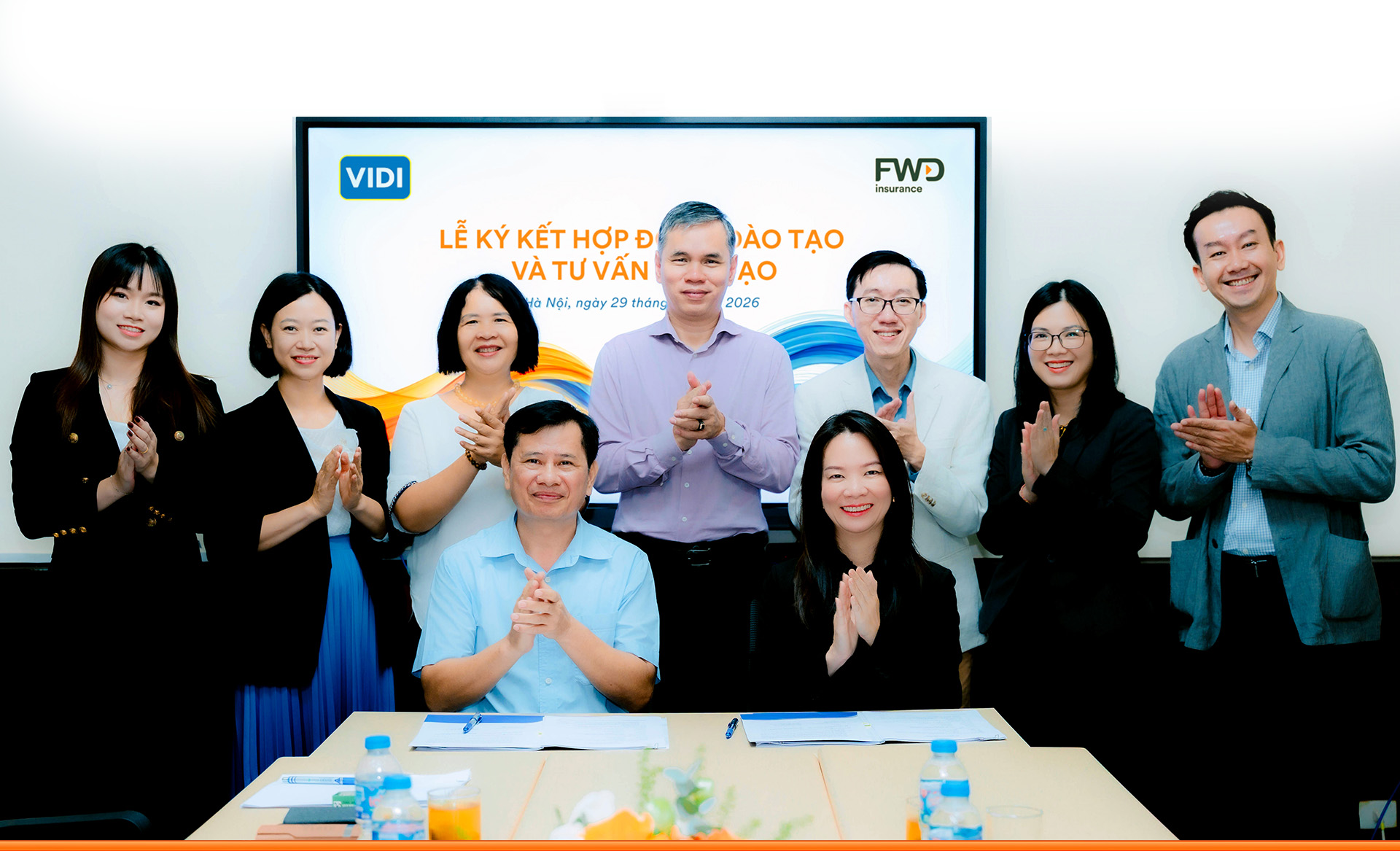 Con người là lợi thế cạnh tranh bền vững của doanh nghiệp bảo hiểm - Ảnh 4.