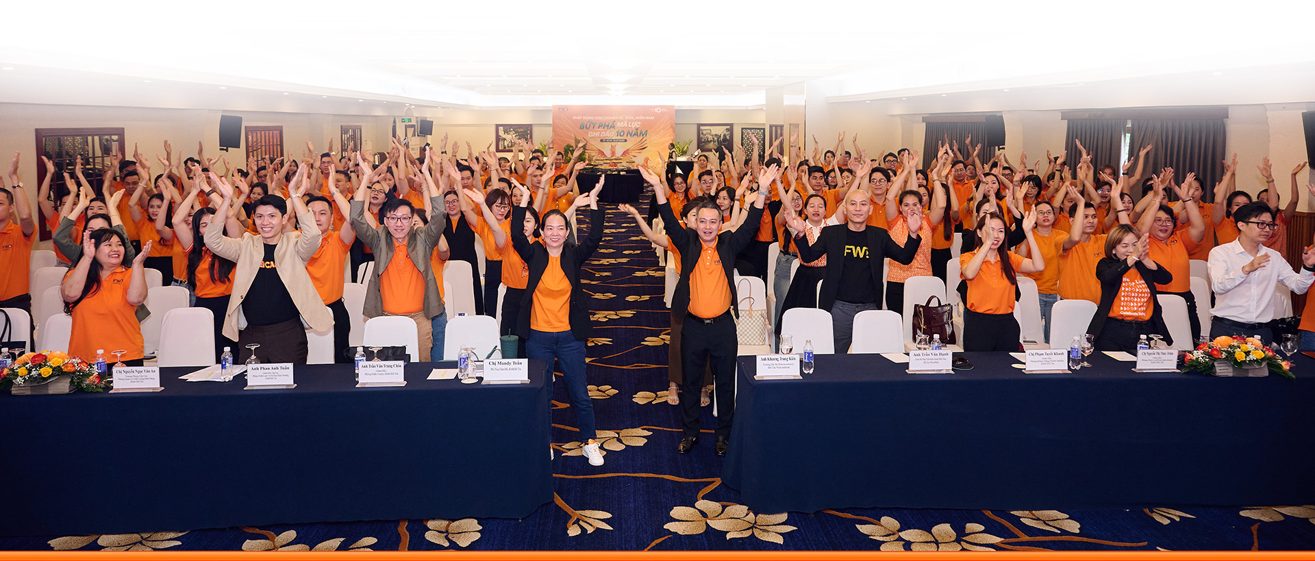 Con người là lợi thế cạnh tranh bền vững của doanh nghiệp bảo hiểm - Ảnh 10.