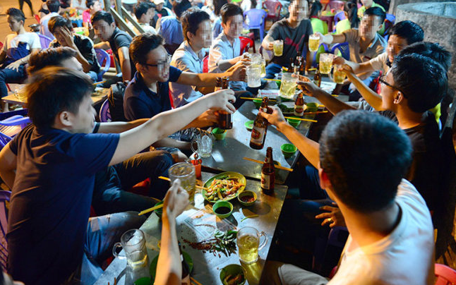 Beer makers prep for battle as Japan unifies liquor taxes - Ảnh 1.
