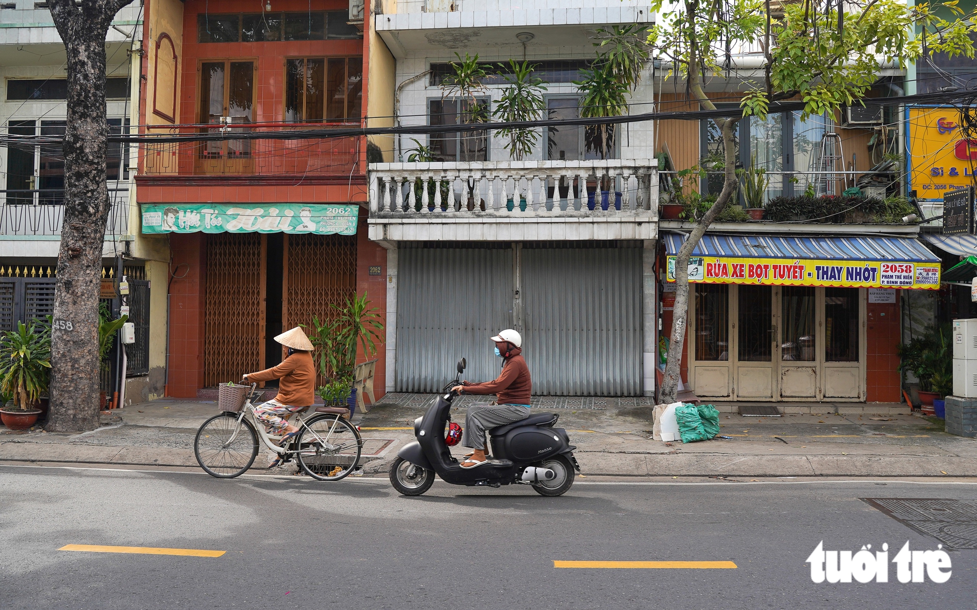 Toàn cảnh bờ Nam kênh Đôi: Hàng ngàn căn nhà chông chênh chờ giải tỏa - Ảnh 10.