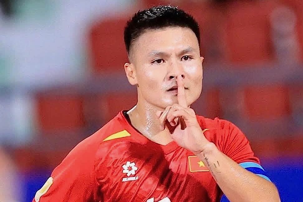 Dư luận Thái Lan réo tên vị lãnh đạo FAT từng mỉa mai 'Việt Nam plus' - Ảnh 2.