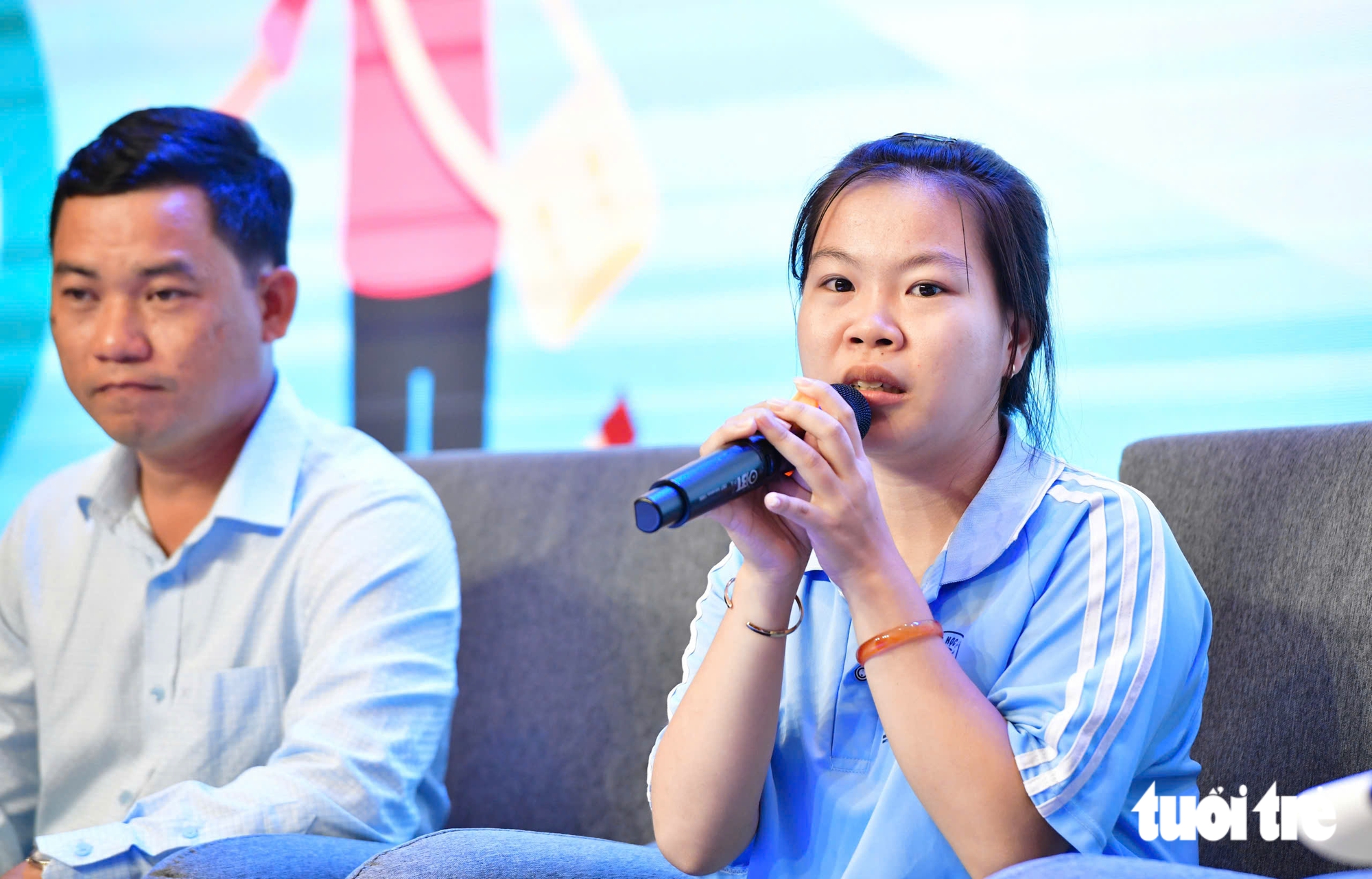 Giấu bạn, lớp trưởng viết thư nhờ ‘Chắp cánh ước mơ’ giúp bạn cùng lớp - Ảnh 8.