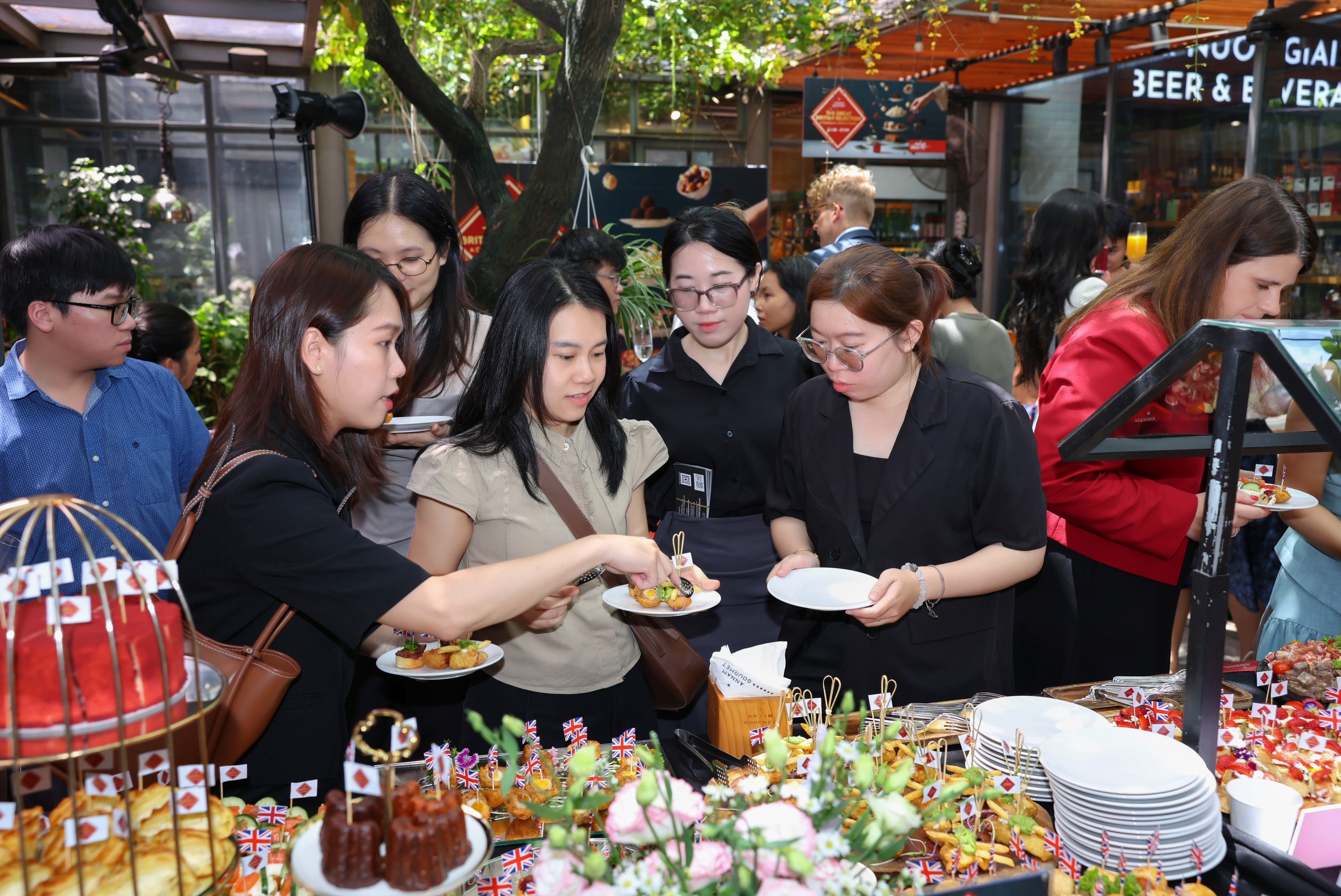 Craving British food? Nearly 100 curated products land in Vietnam - Ảnh 3.