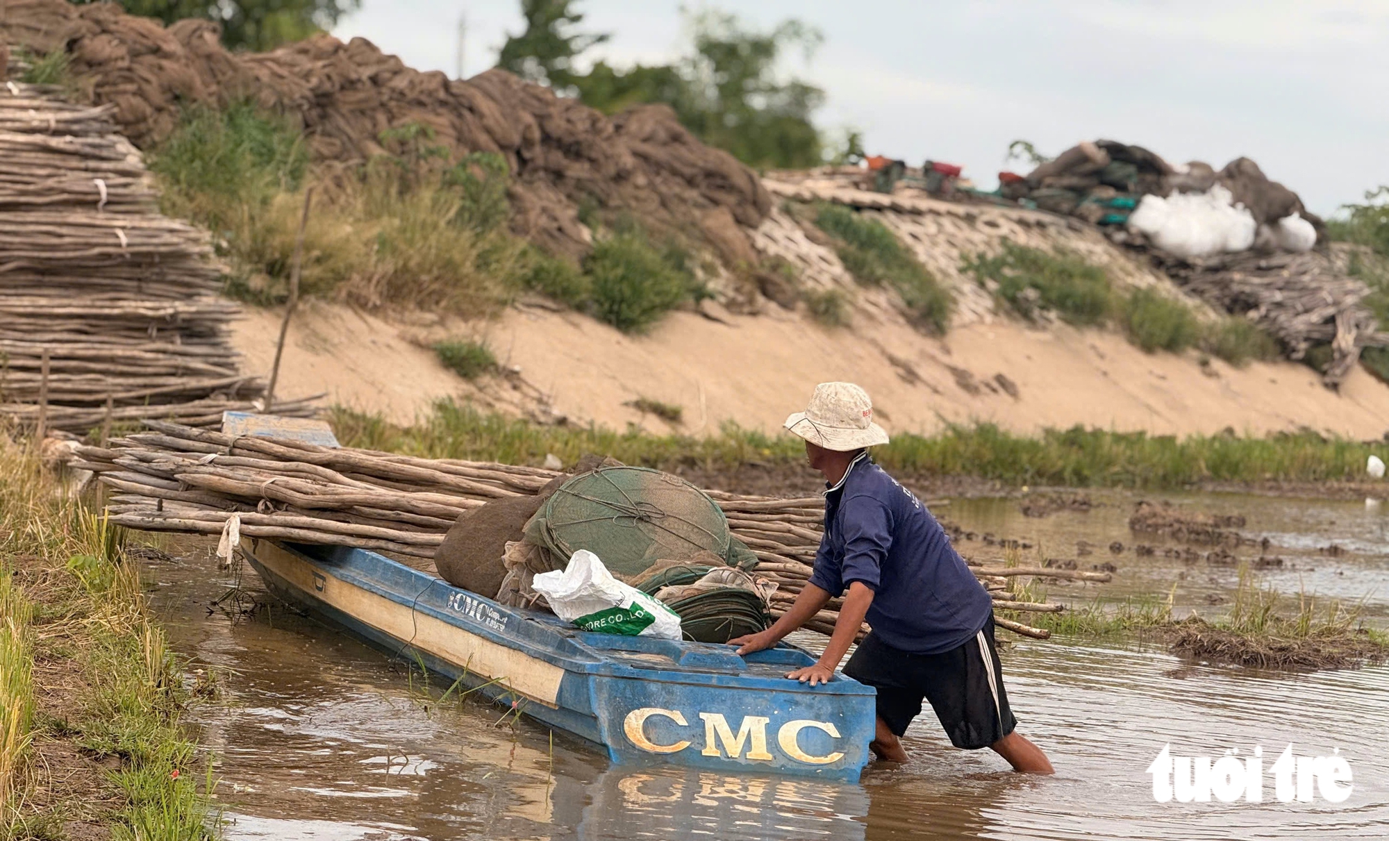 Phấn khởi đón nước nổi về nơi đầu nguồn tỉnh Đồng Tháp - Ảnh 5.