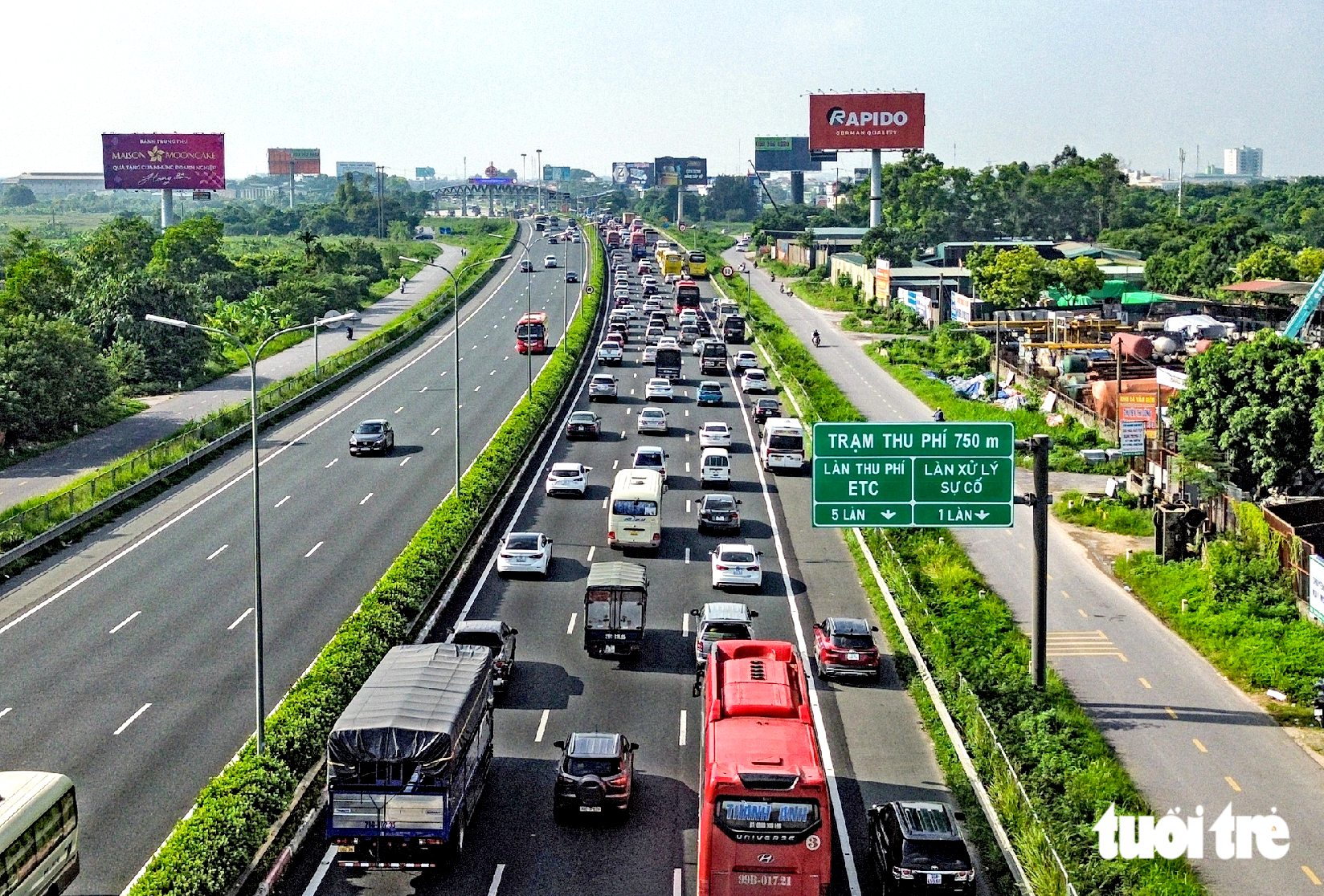 Phó thủ tướng yêu cầu kiểm tra việc thu phí tự động ETC - Ảnh 2.