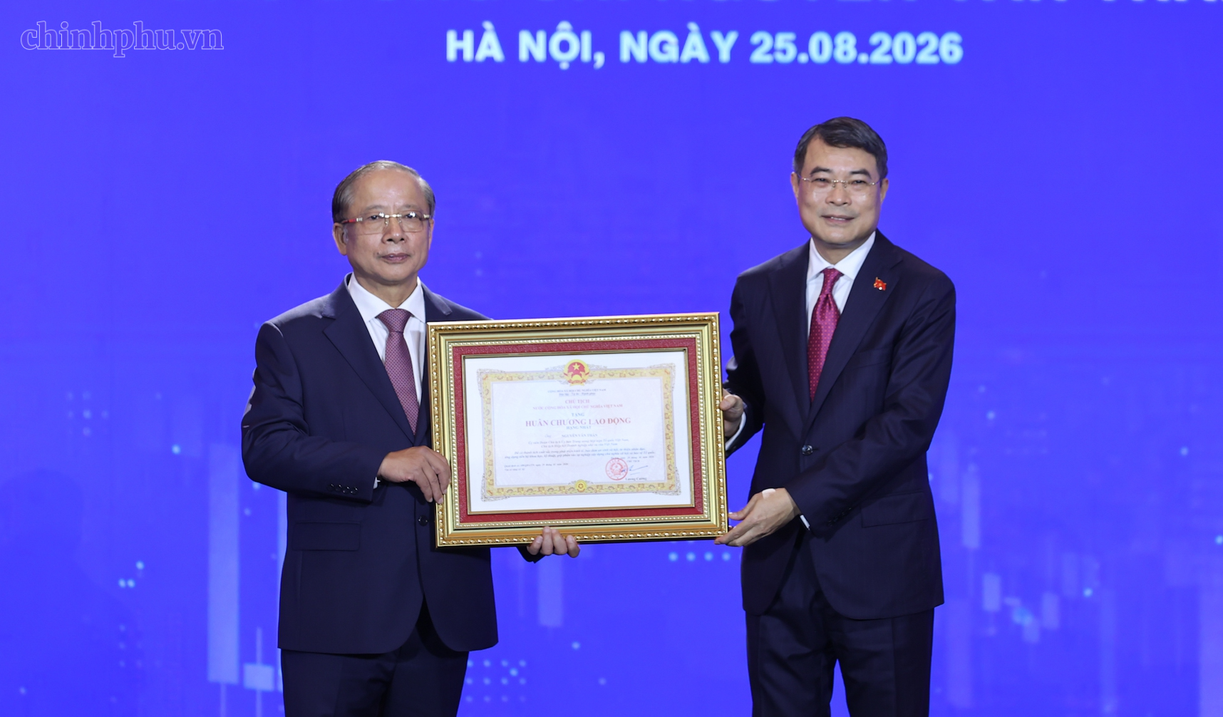 Thủ tướng: Doanh nghiệp nhỏ và vừa cần chủ động tự nâng cấp mình - Ảnh 2.