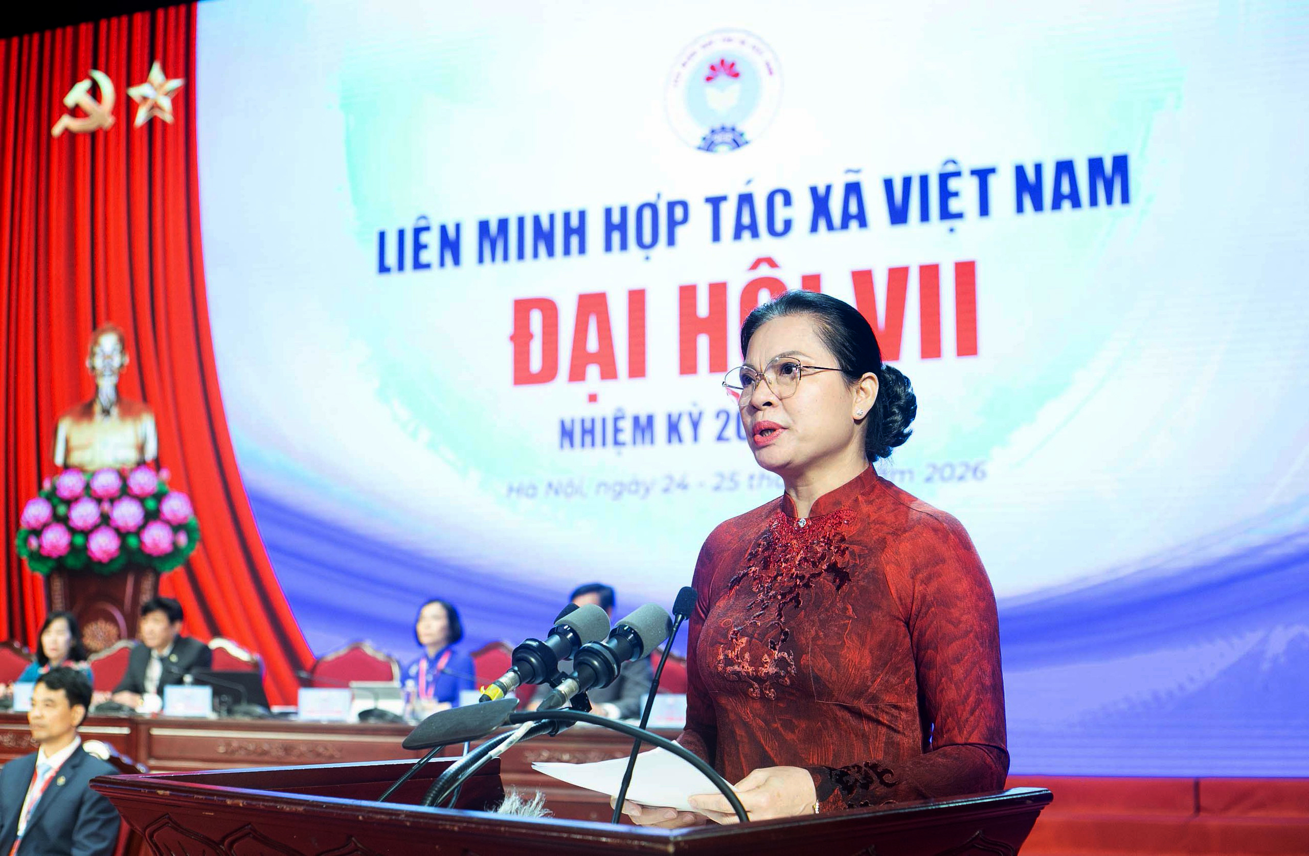 Xây dựng cán bộ quản trị và doanh nhân hợp tác xã thế hệ mới có tâm, có tầm - Ảnh 2.