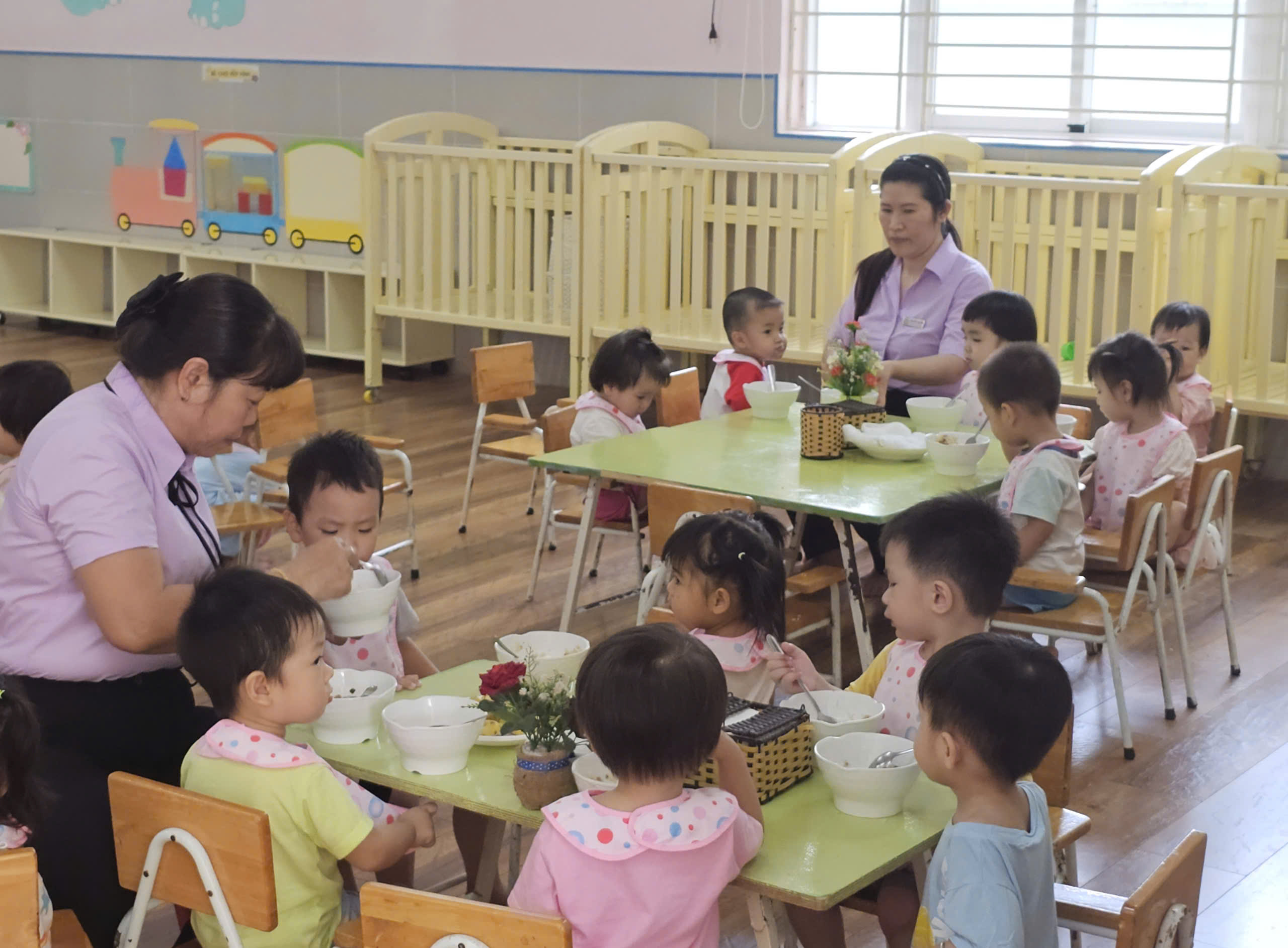 Chúng ta liên tục phát hiện các vụ như hàng tấn ốc ngâm hóa chất, mì có chất cấm, hàng trăm con heo nhiễm chất tạo nạc... Vậy giải pháp nào để chúng ta quản lý hiệu quả hơn? - Ảnh 3.
