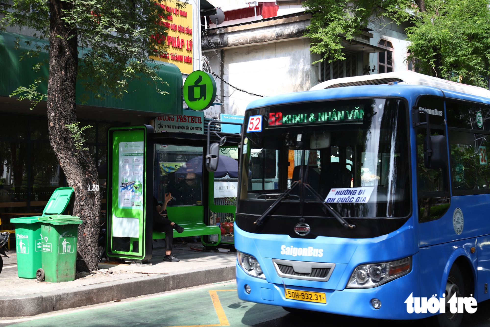 Xe buýt tăng chuyến, metro miễn phí: Người dân TP.HCM thêm lựa chọn đi chơi lễ 2-9 - Ảnh 1.