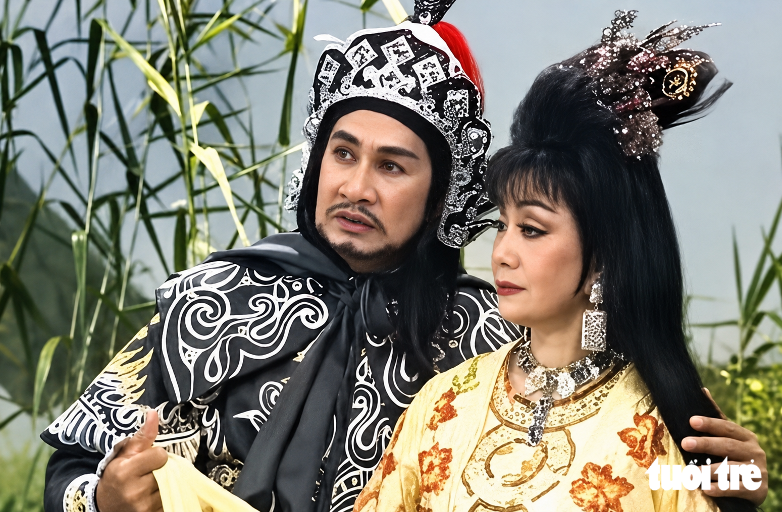 Hoa độc trong vườn gắn với hình ảnh nghệ sĩ Mỹ Châu được tái bản - Ảnh 1.