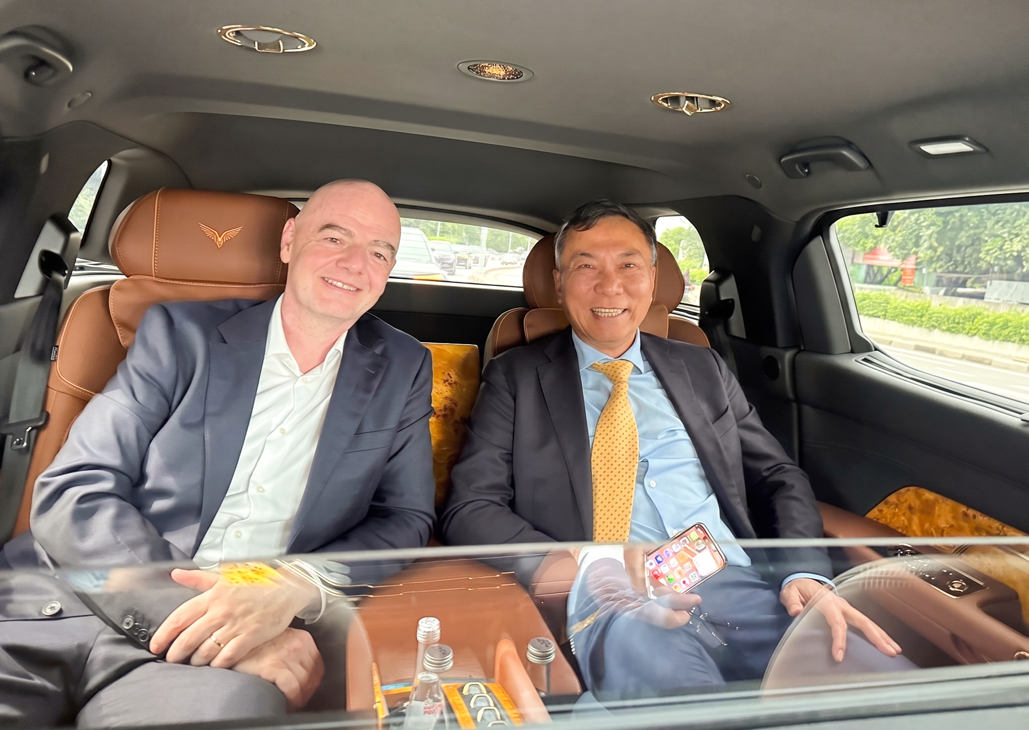 Chủ tịch FIFA Gianni Infantino đã đến Hà Nội - Ảnh 5.