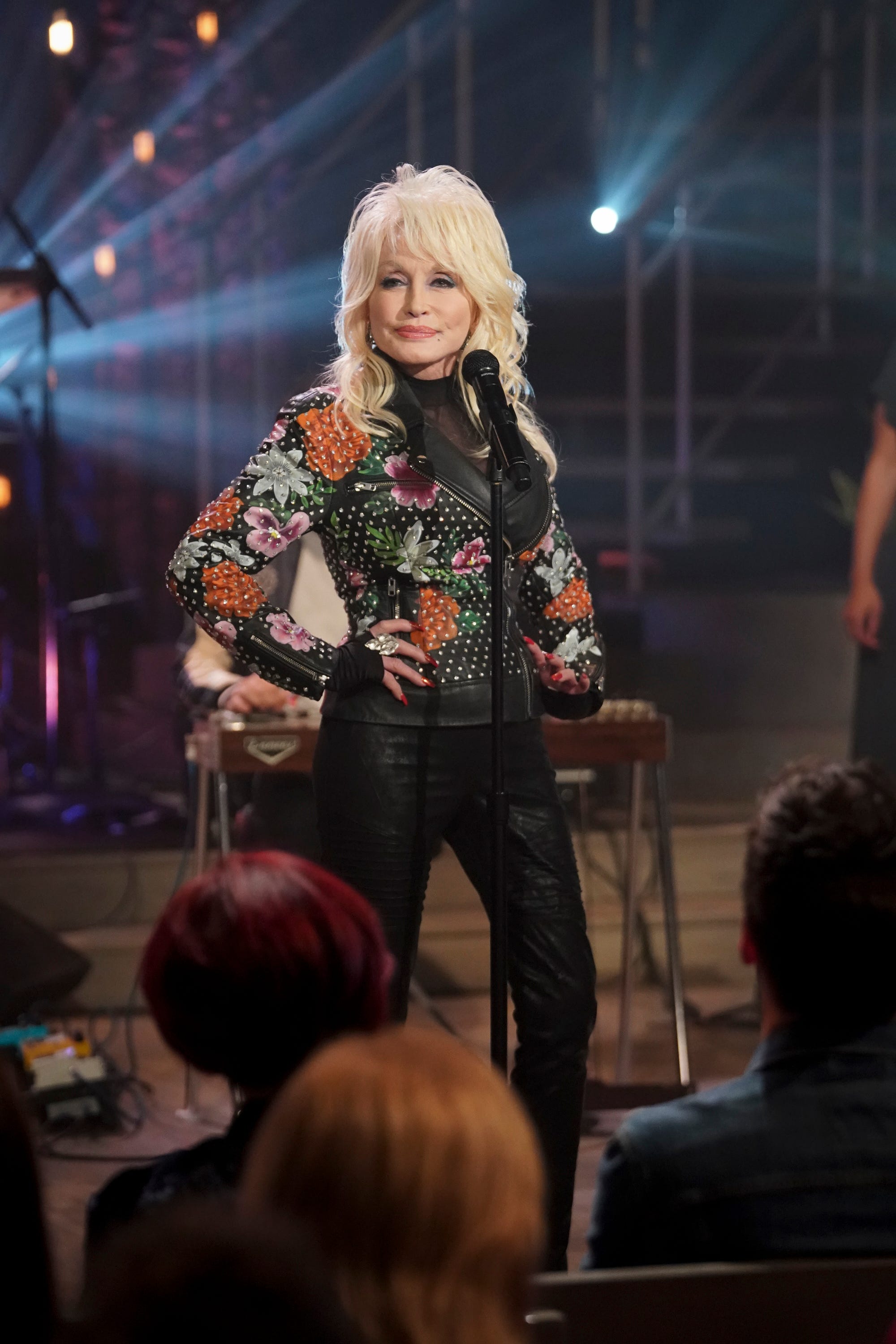 Biểu tượng thời trang Dolly Parton - Ảnh 14.