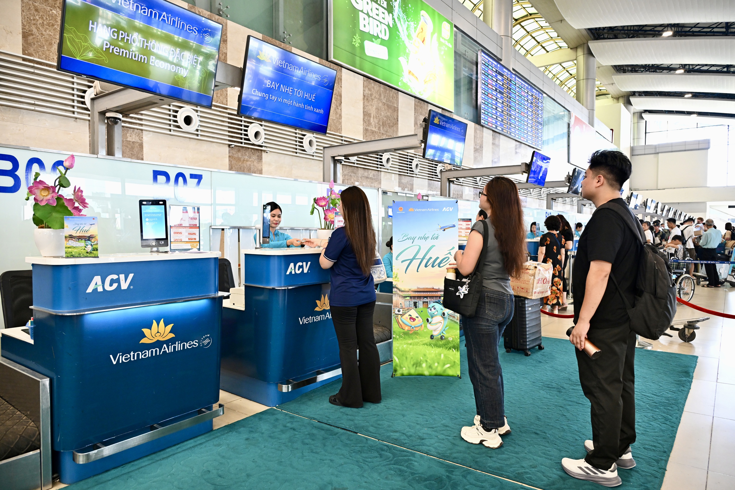 Vì sao chuyến bay tới Huế được gọi là 'bay nhẹ'? - Ảnh 1.