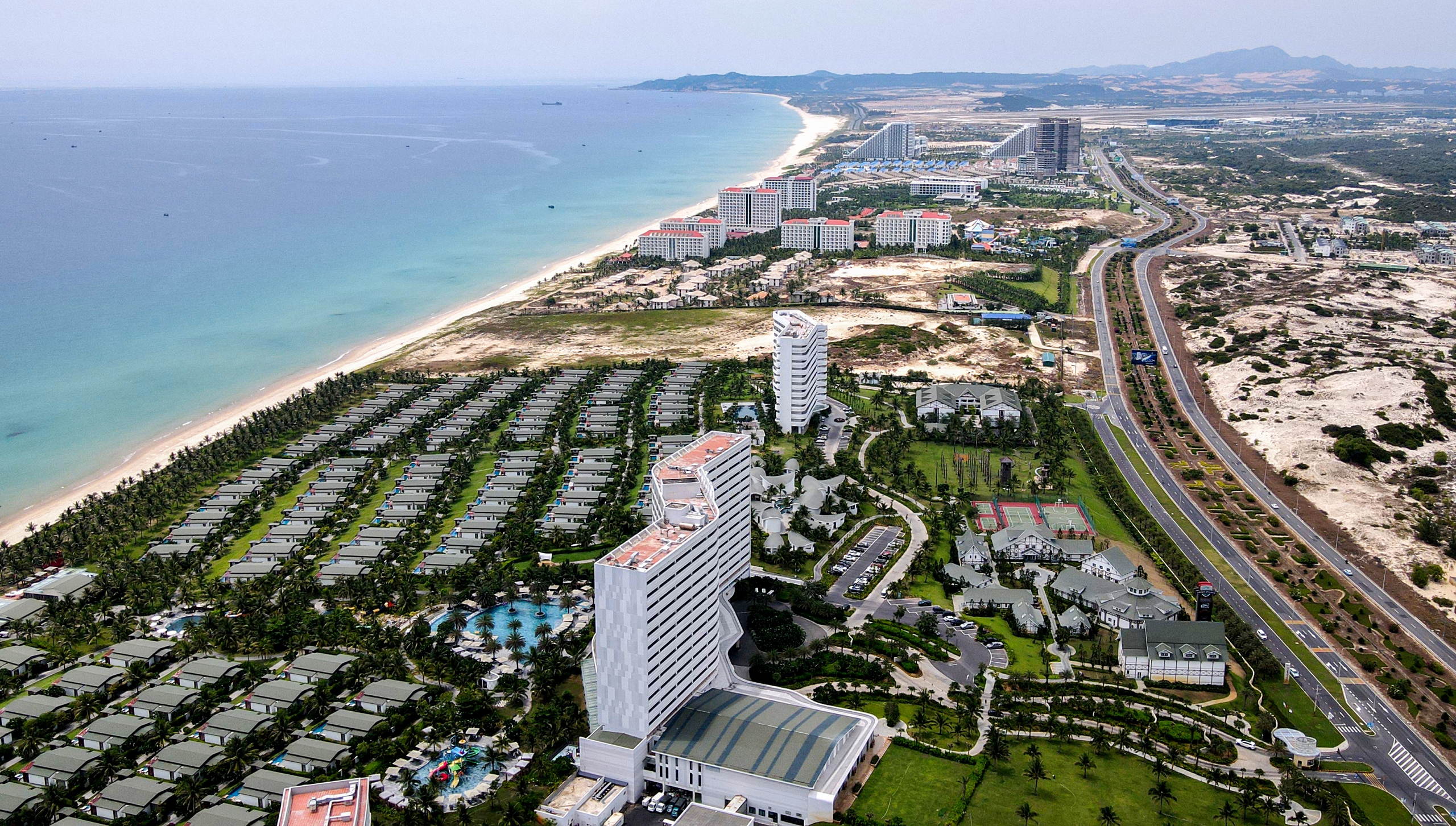 Khánh Hòa xử lý dự án 'đất ở không hình thành đơn vị ở' đã phát sinh giao dịch với bên thứ 3 - Ảnh 1.