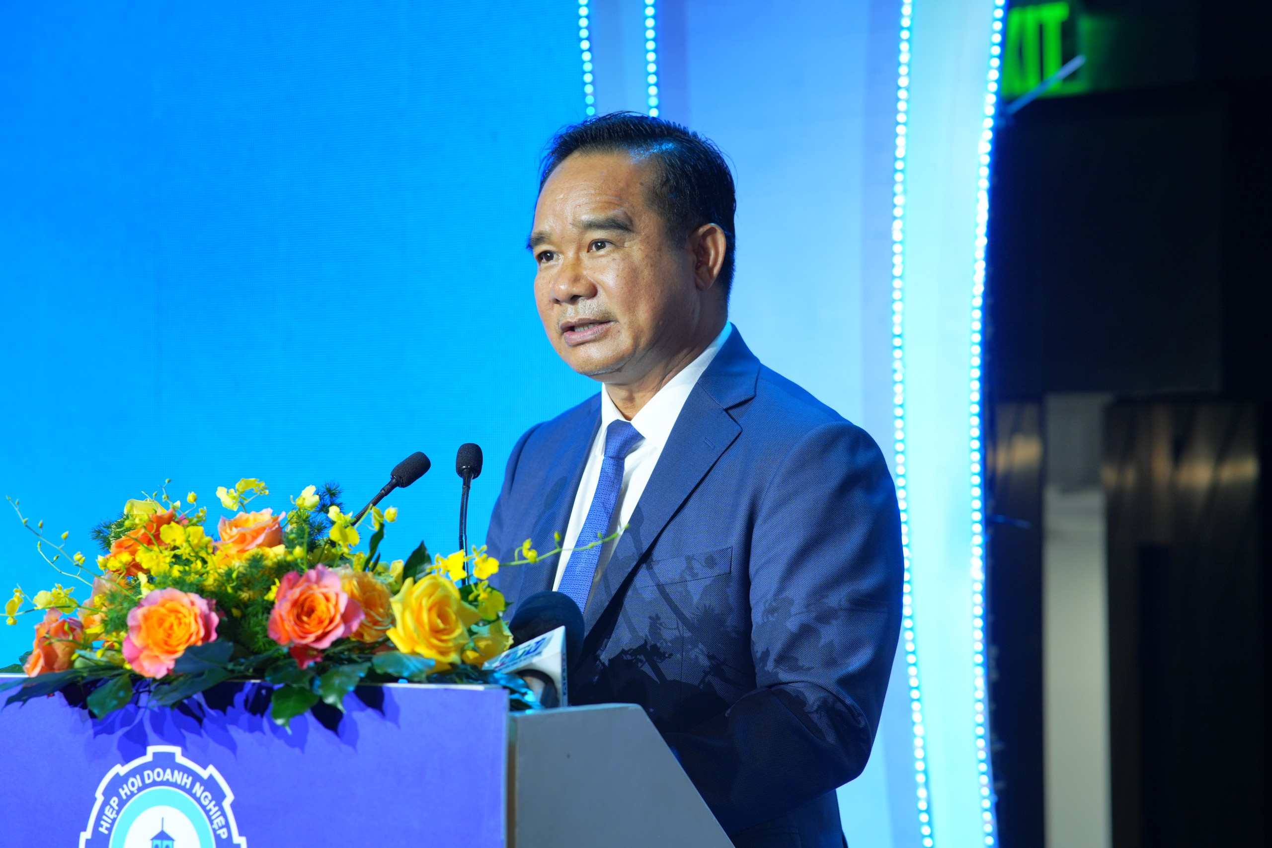 Chủ tịch Nguyễn Văn Được đặt hàng doanh nghiệp TP.HCM: Hãy cùng kiến tạo chính sách - Ảnh 2.