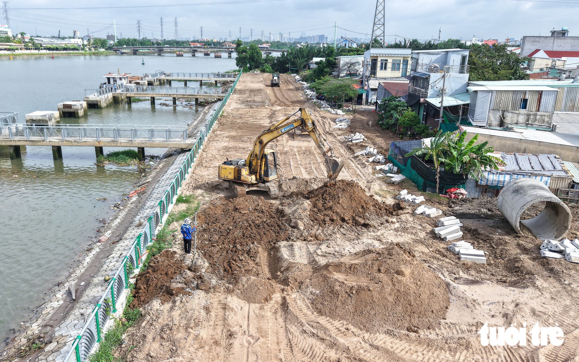 Dự án ngăn triều 10.000 tỉ ở TP.HCM tất bật thi công, nỗ lực về đích cuối năm 2026 - Ảnh 11.
