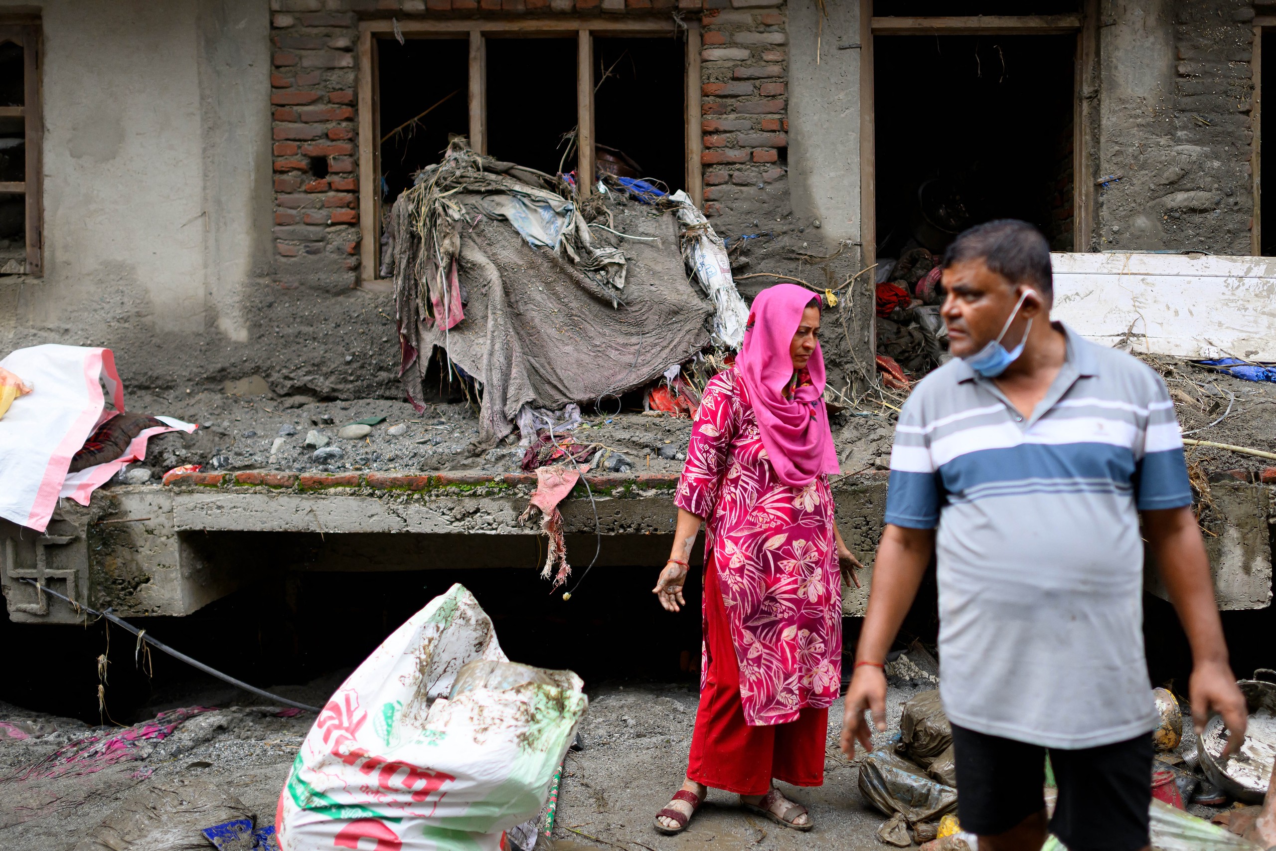 Lời kể của người Việt ở Nepal giữa thiên tai, thêm thông tin về công dân Việt mất tích - Ảnh 1.