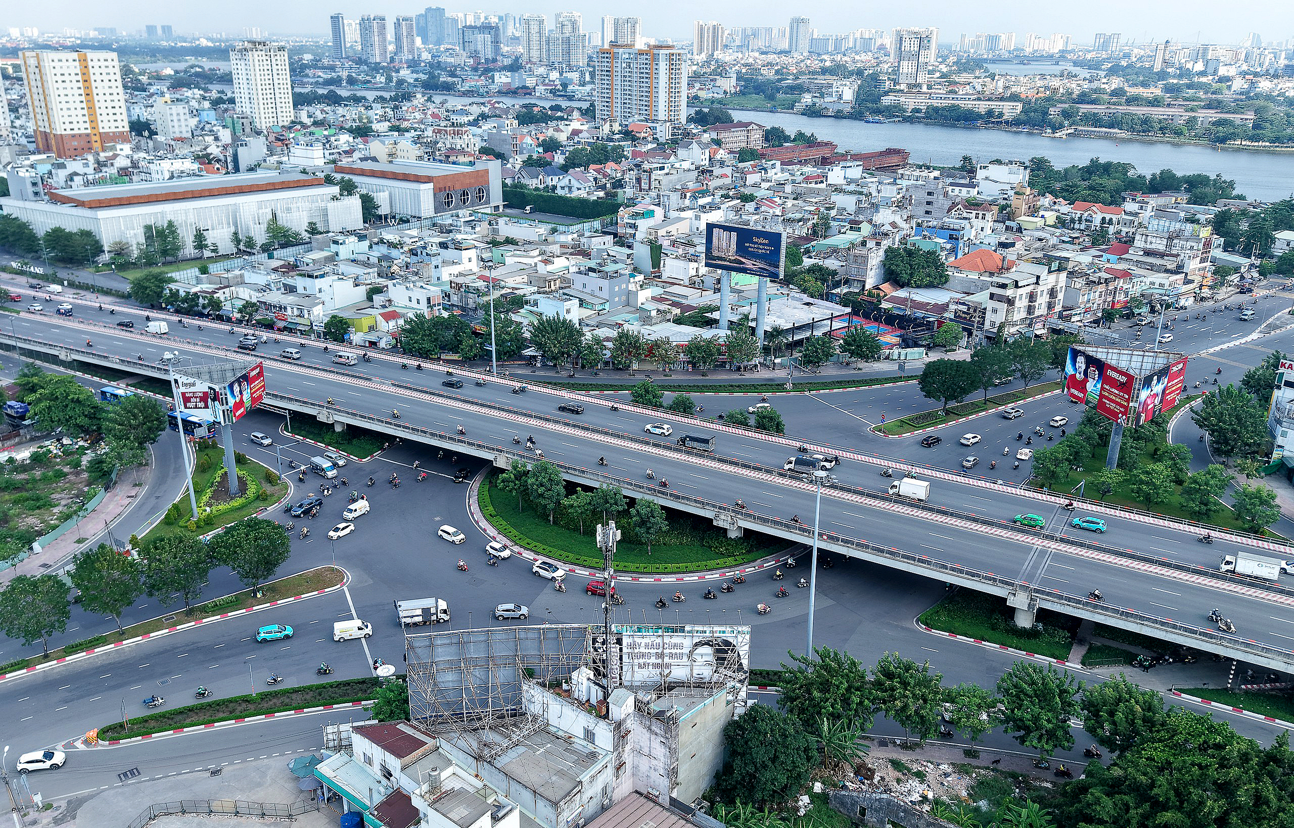 Sáng nay, khởi công dự án Mả Lạng, chợ Gà - Gạo, quốc lộ 13, khánh thành Bảo tàng Hồ Chí Minh - Ảnh 5.