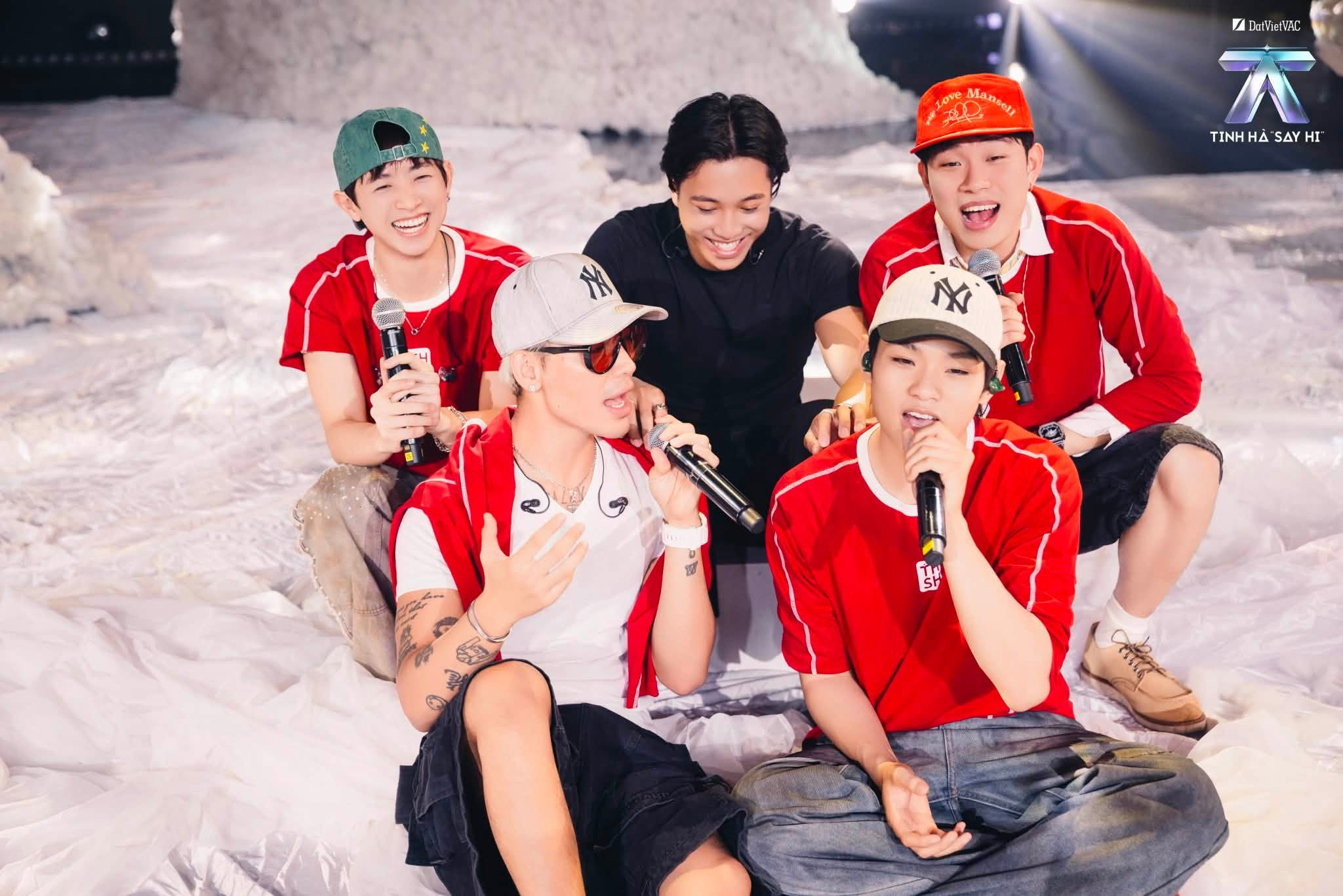 Dương Domic lần đầu nói về thành tích 'all-kill' của Thế giới của anh - Ảnh 1.