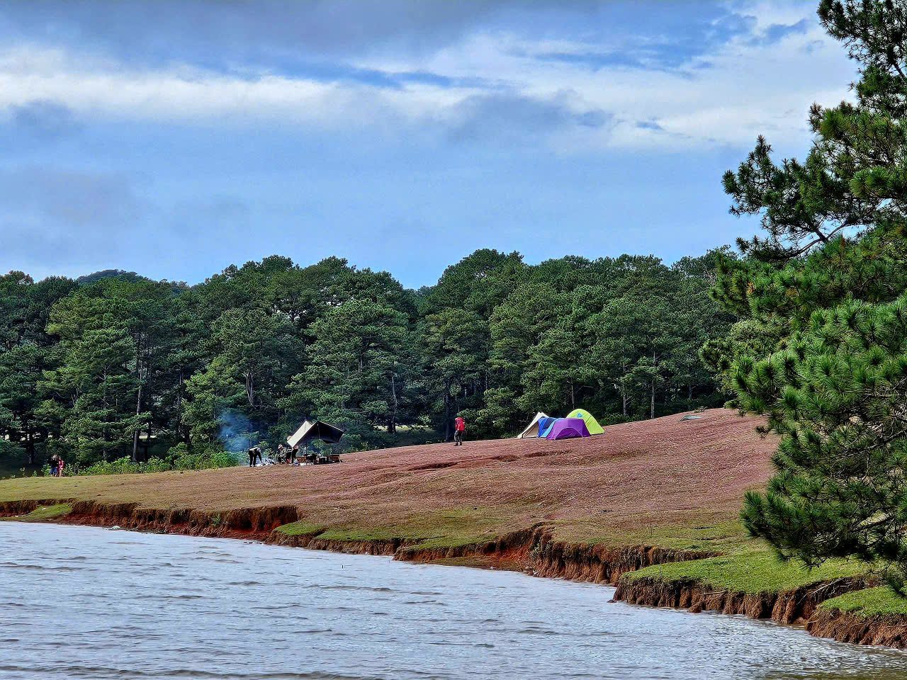 Du lịch bụi - Ảnh 2.