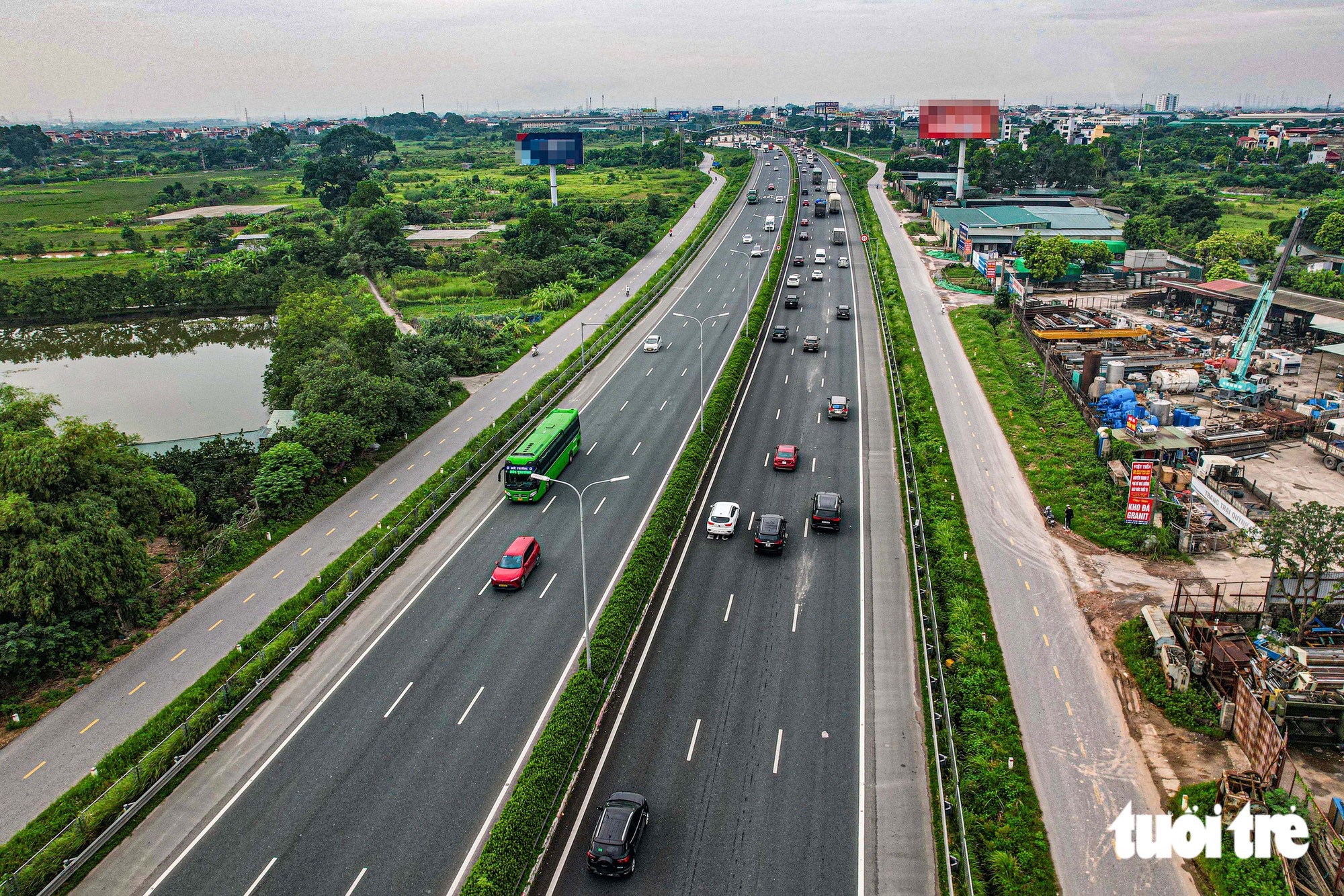 Xử lý không giữ khoảng cách an toàn: Không phạt tràn lan cả tuyến, tập trung xe kinh doanh, tuyên truyền xe cá nhân - Ảnh 1.