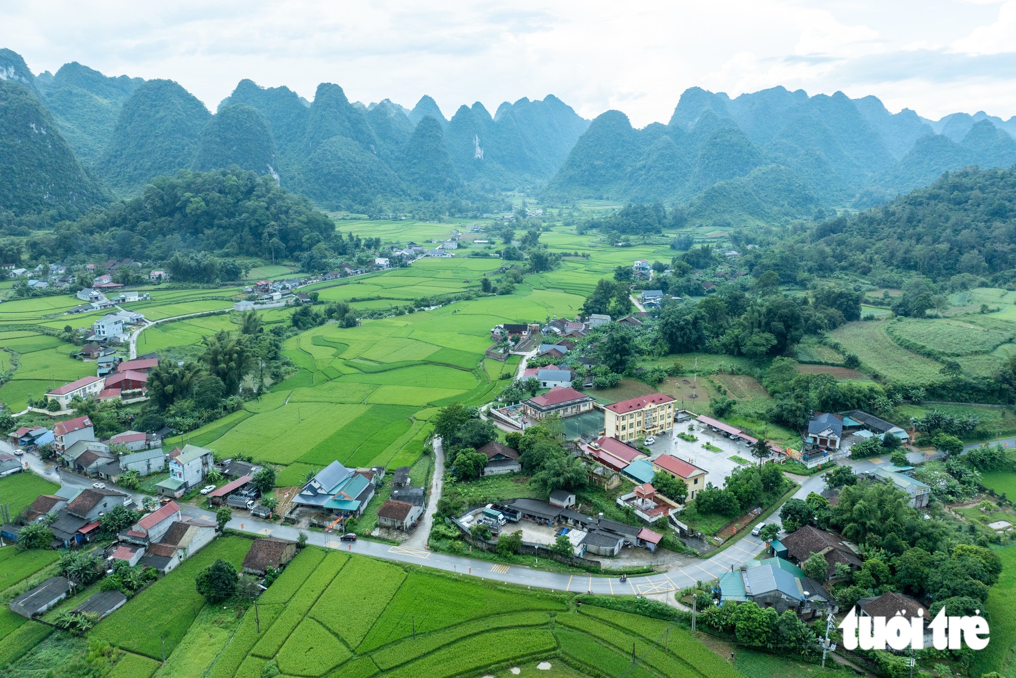 Bên mâm cơm mừng Quốc khánh ở xã Độc Lập - Ảnh 12.
