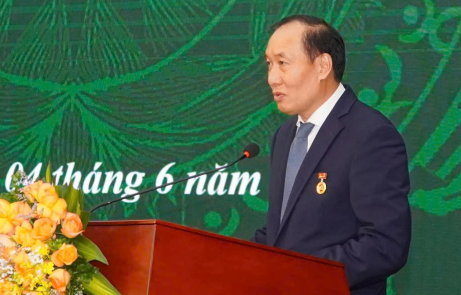 Cựu Phó Chủ tịch Ủy ban Chứng khoán ứng cử làm sếp Nhựa Thiếu niên Tiền Phong - Ảnh 1.