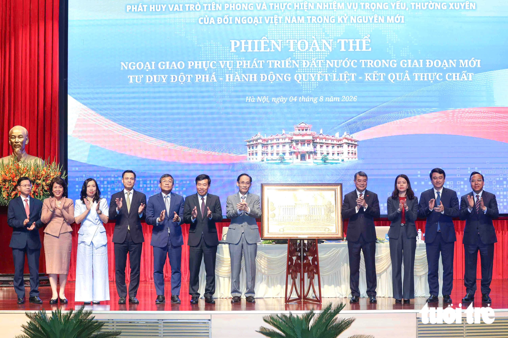 Thủ tướng Lê Minh Hưng yêu cầu sớm thí điểm cơ chế đại sứ, đặc phái viên về công nghệ - Ảnh 5.
