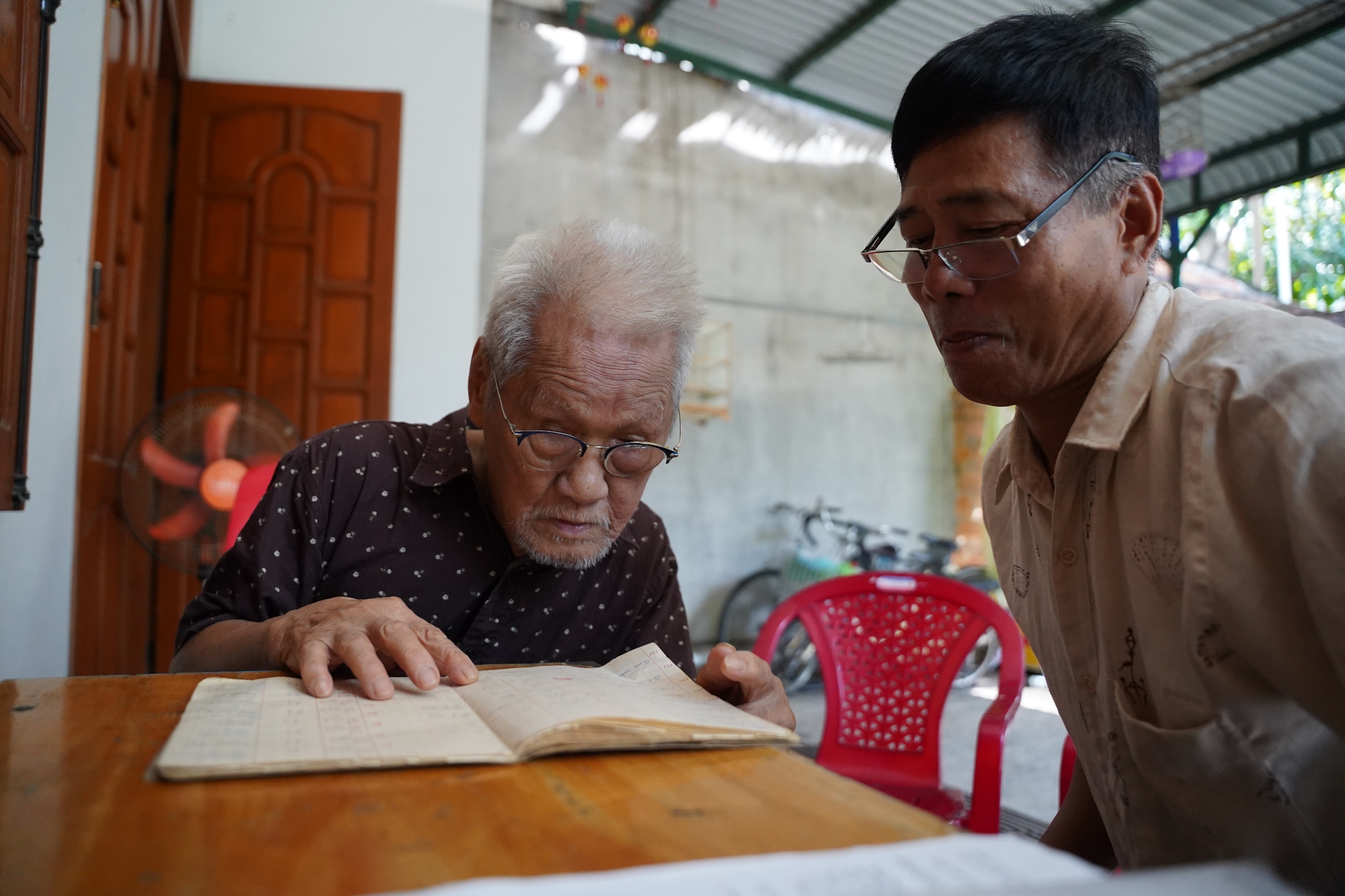 Toàn bộ thông tin liệt sĩ ở Bệnh xá B23, trong cuốn sổ mà y sĩ 96 tuổi giữ gìn từ năm 1968 - Ảnh 7.