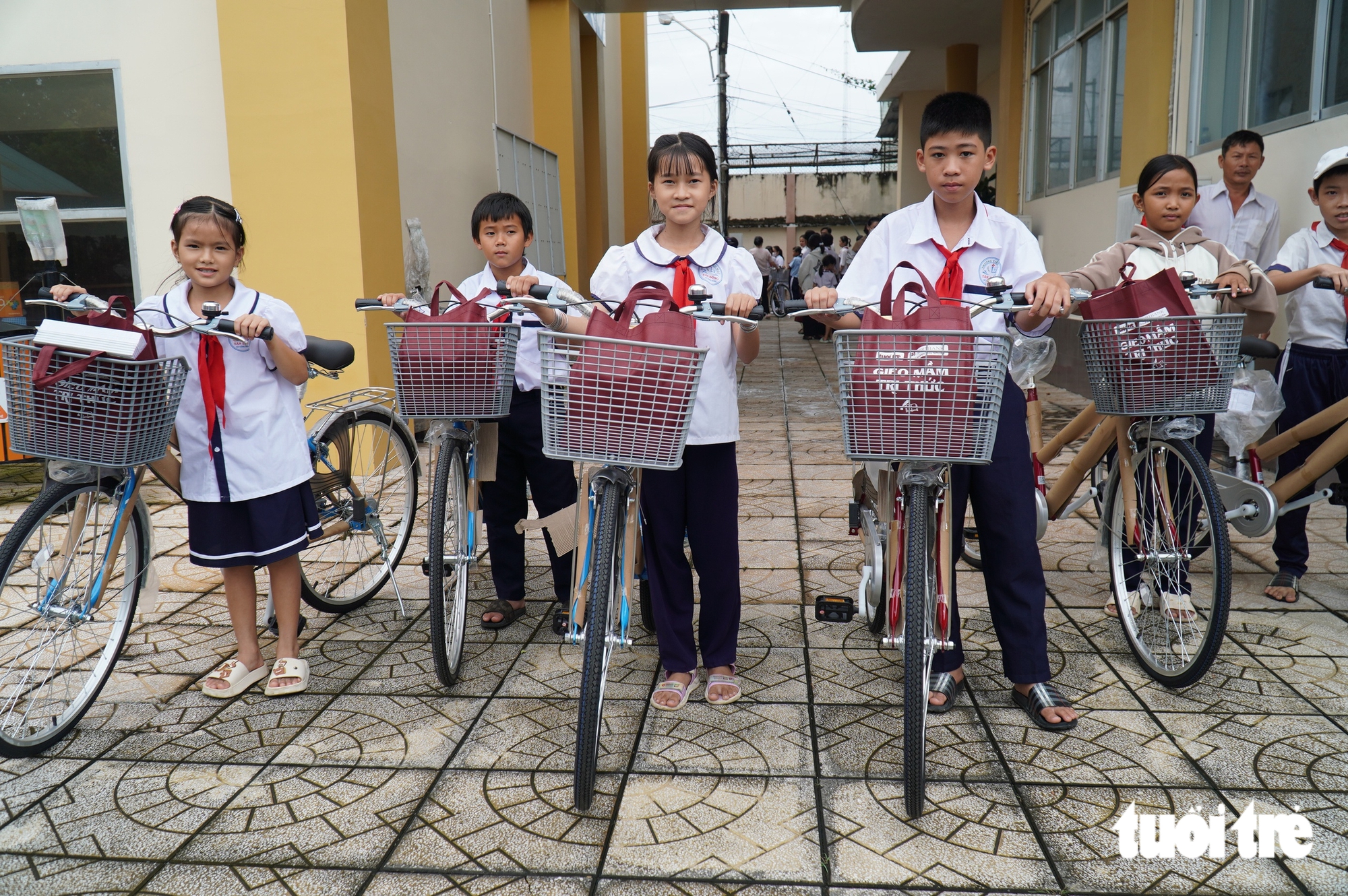 Đồng Tháp giảm 700 trường học công lập sau khi sắp xếp Đồng Tháp sắp xếp giáo dục: Giảm 700 trường công lập trước năm học 2026 - 2027 - Ảnh 1.