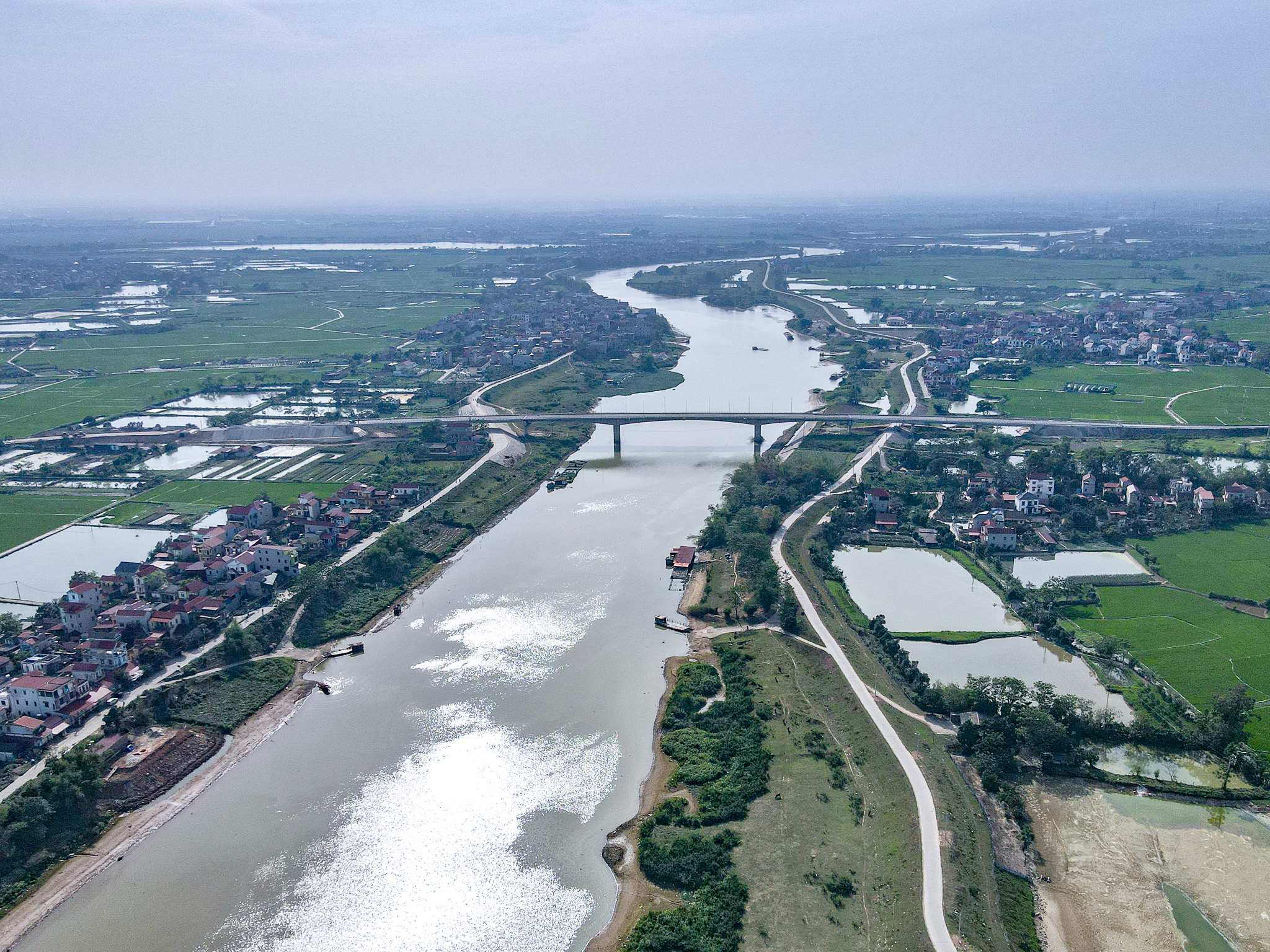 Tin tức sáng 6-8: Trình Quốc hội đề xuất lập thành phố Quảng Ninh, Bắc Ninh - Ảnh 1.