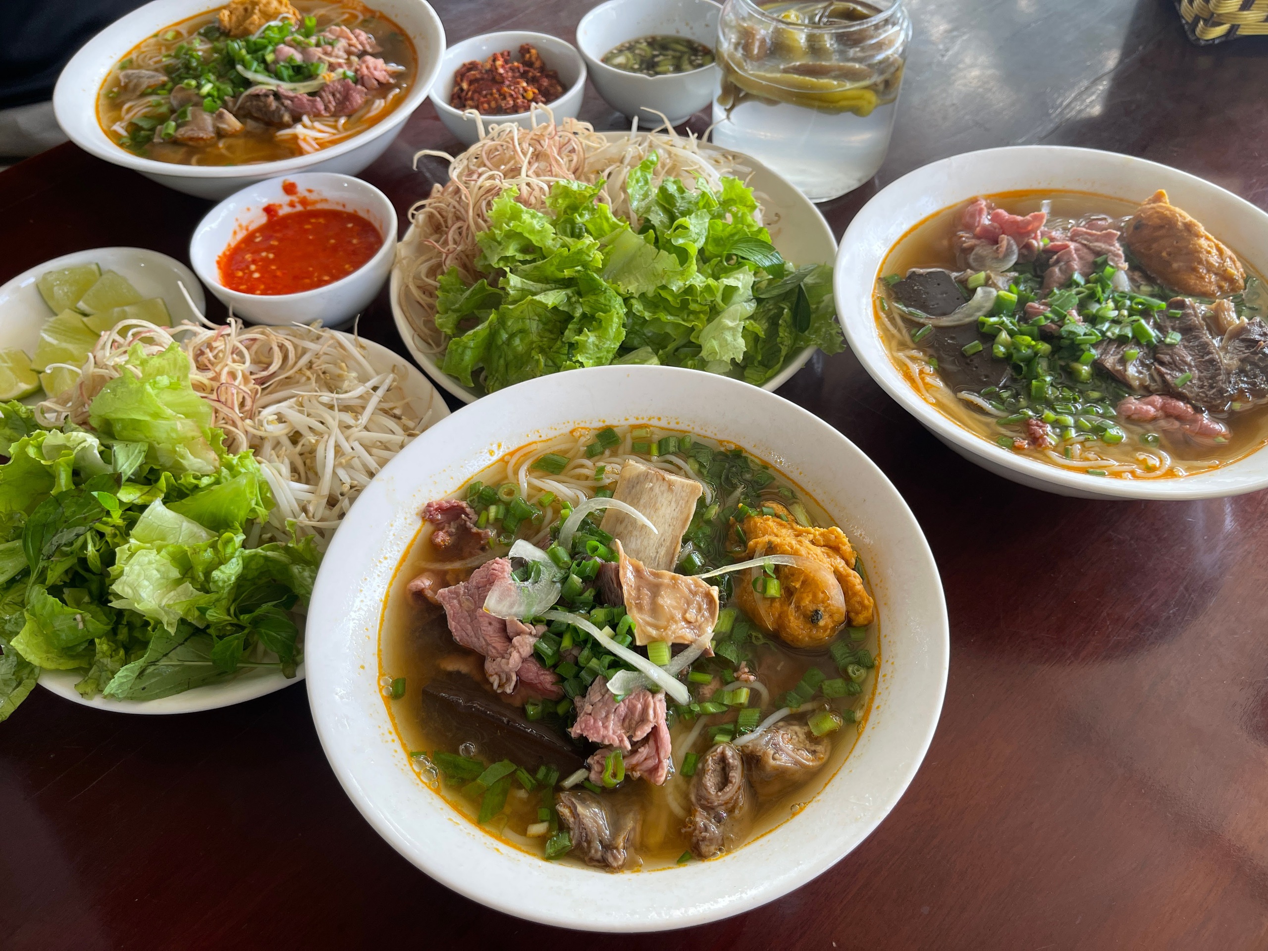 Hue: The city that can’t be rushed when visiting Vietnam - Ảnh 6.