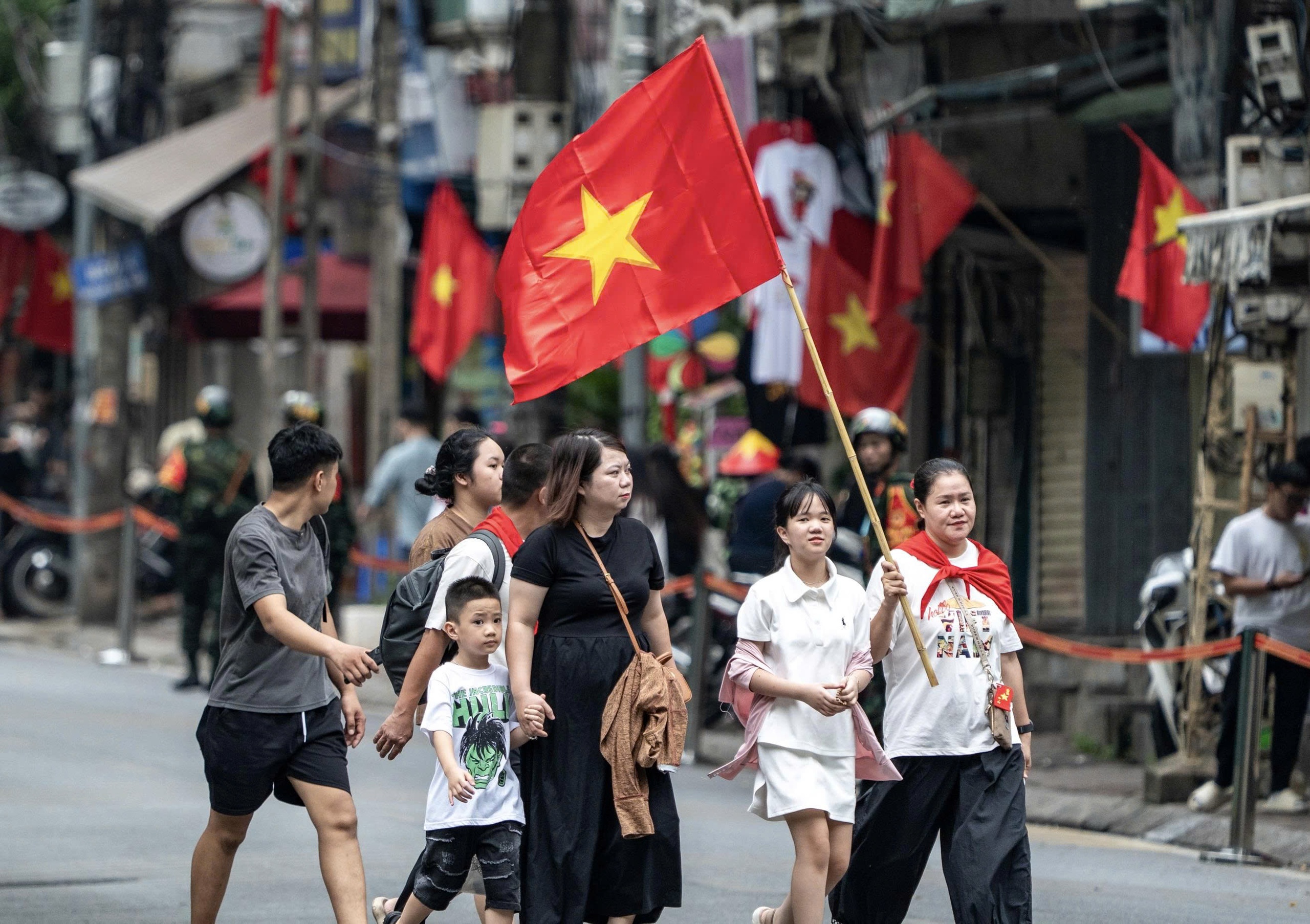 Đề xuất 2 phương án nghỉ Tết Nguyên đán 2027 - Ảnh 1.