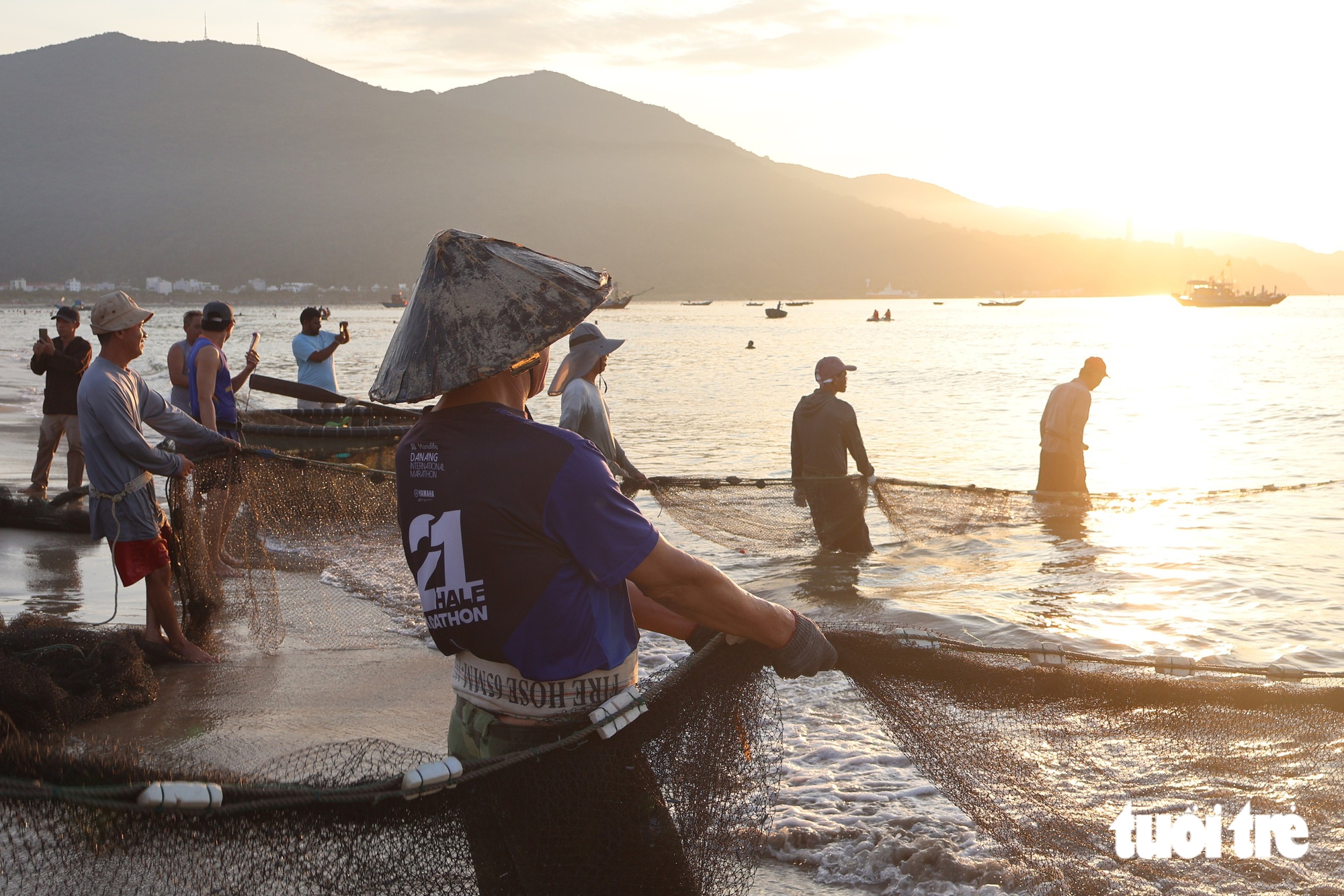 Dịp lễ 2-9: không chỉ lên rừng, xuống biển khách Việt còn mê tour lịch sử, văn hóa - Ảnh 3.
