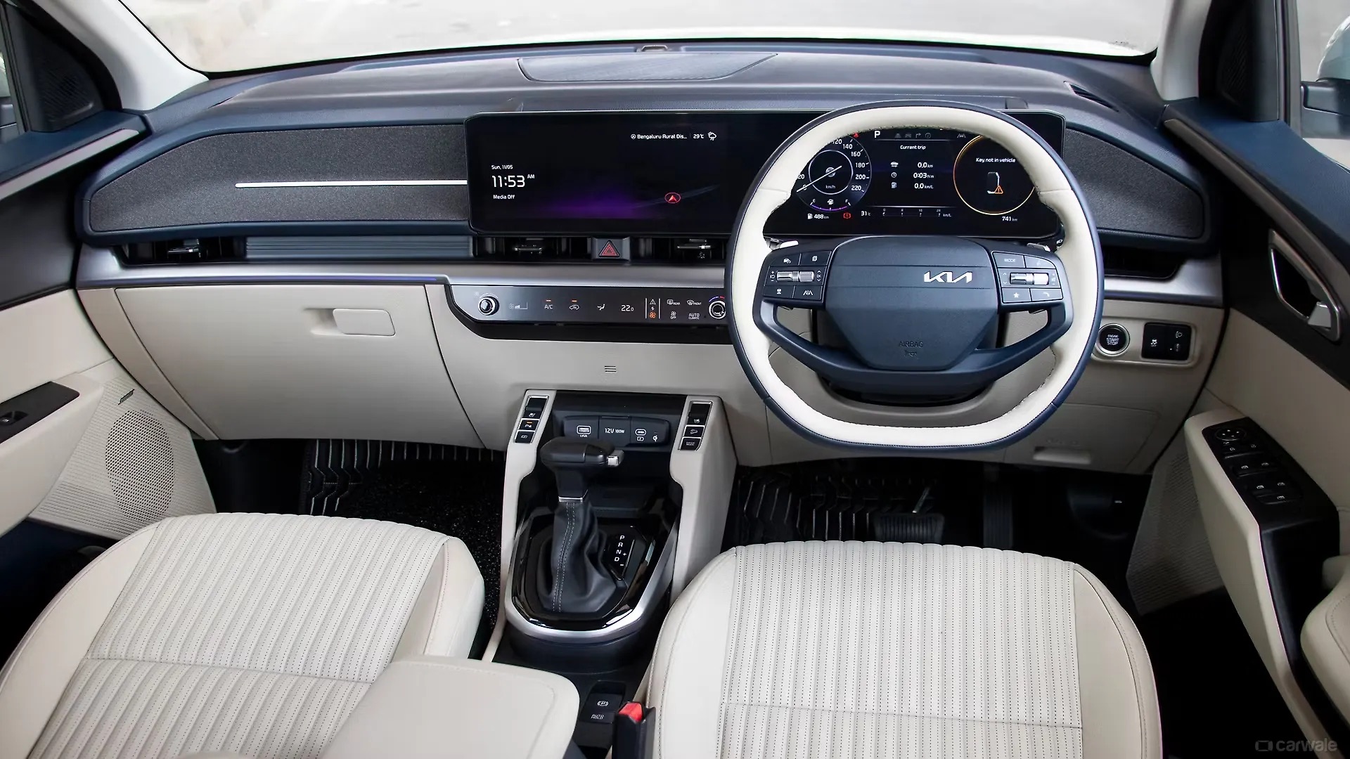 Kia Carens mới xuất hiện ở Việt Nam: Lột xác toàn diện, có ADAS cạnh tranh Mitsubishi Xpander - Ảnh 4.