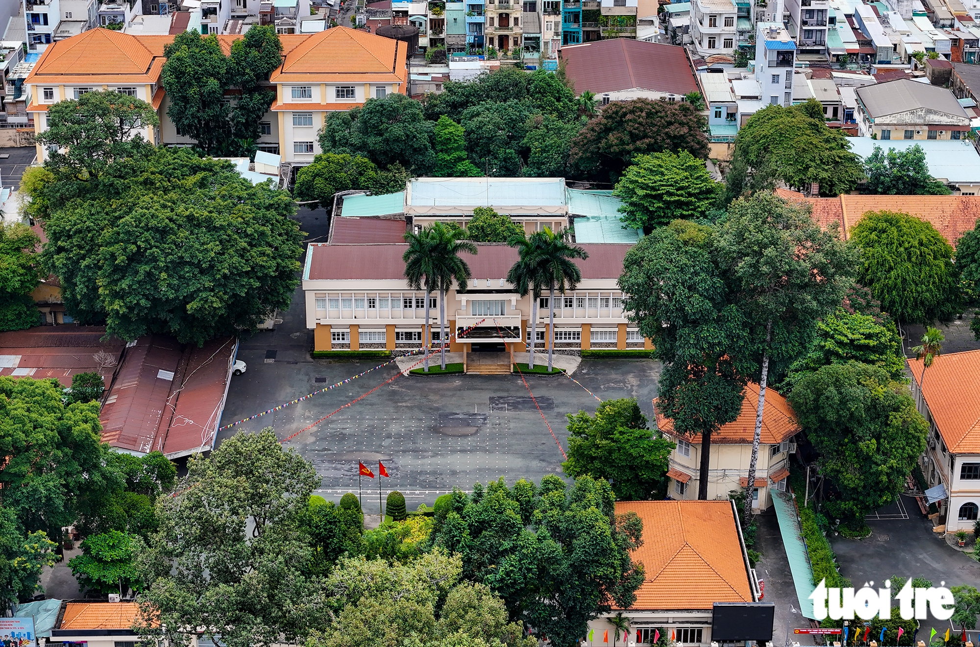 56 trụ sở công dôi dư ở TP.HCM được chuyển thành trường học, cơ sở y tế - Ảnh 3.