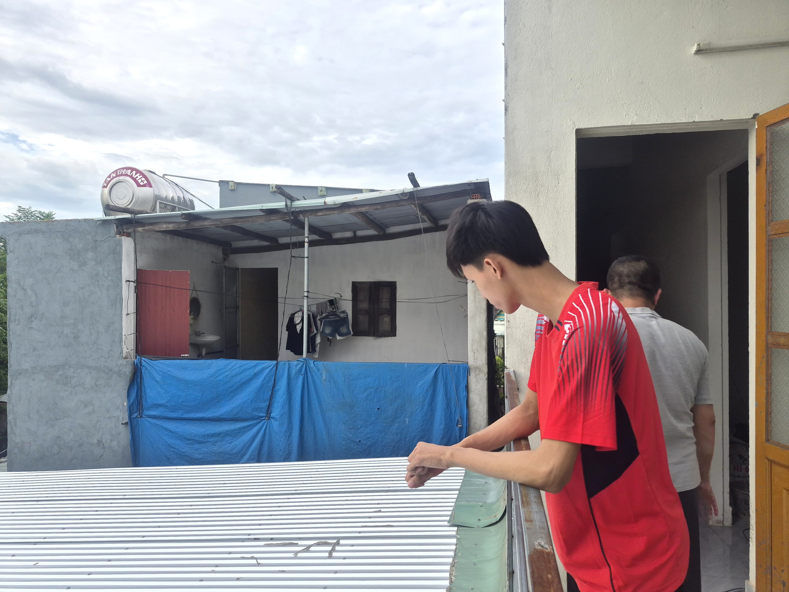 Chuyện tiền cọc sau vụ 2 vợ chồng bị điện giật chết: Nhìn từ cả lý và tình - Ảnh 1.
