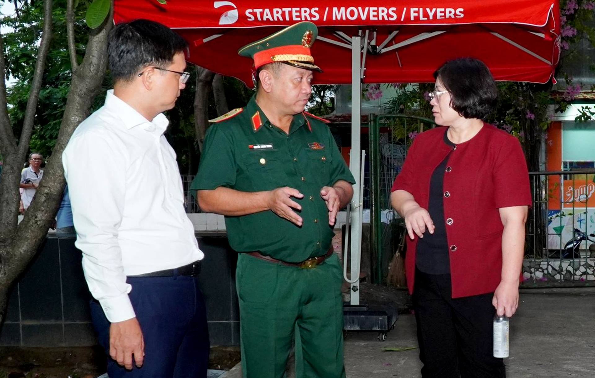 Nhìn lại 45 ngày đêm 'đưa các anh trở về' từ công viên Lê Thị Riêng - Ảnh 11.
