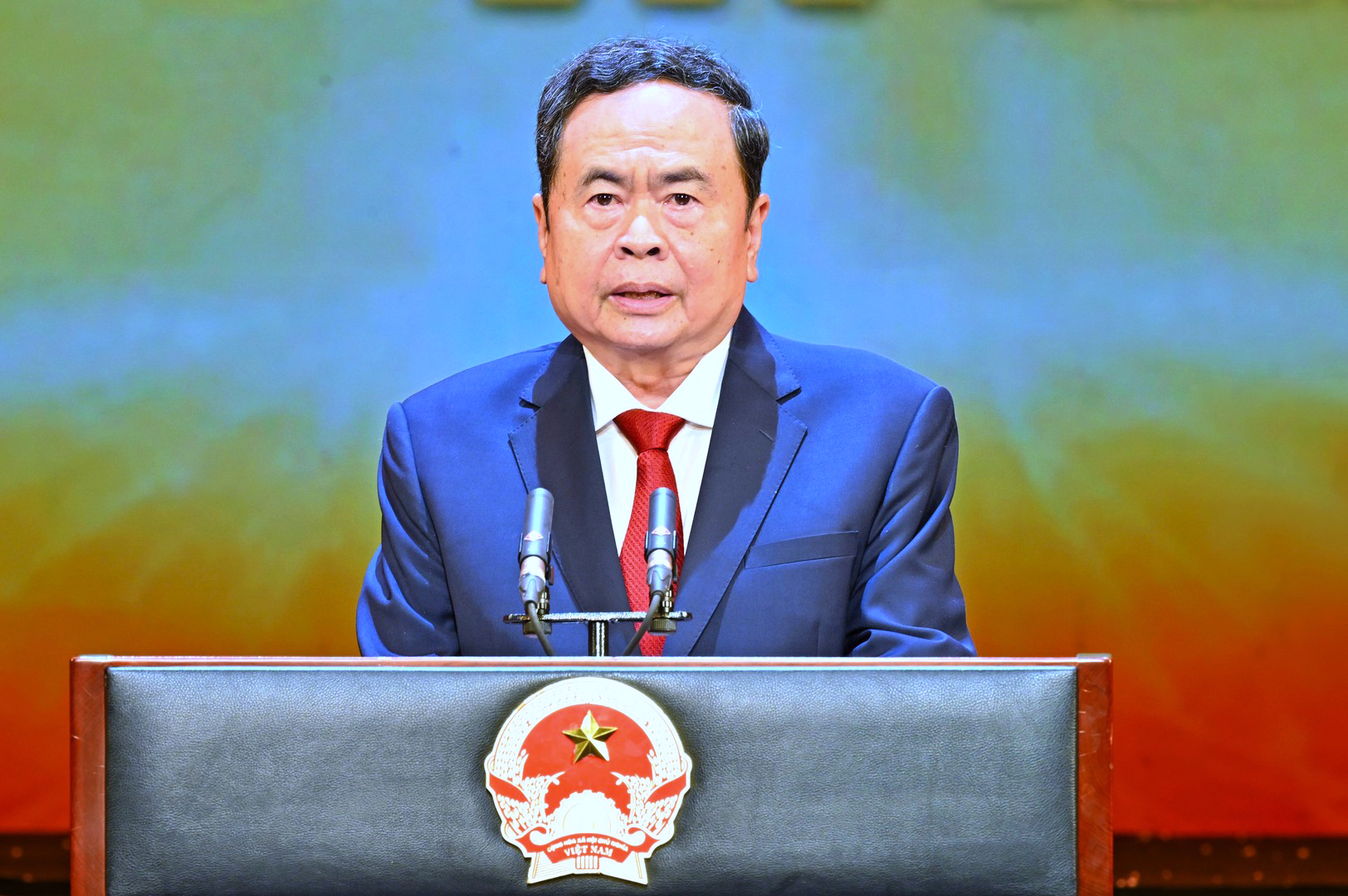 Chủ tịch Quốc hội: Cảnh sát kinh tế cần đi đầu trong điều tra số, truy vết dòng tiền - Ảnh 3.
