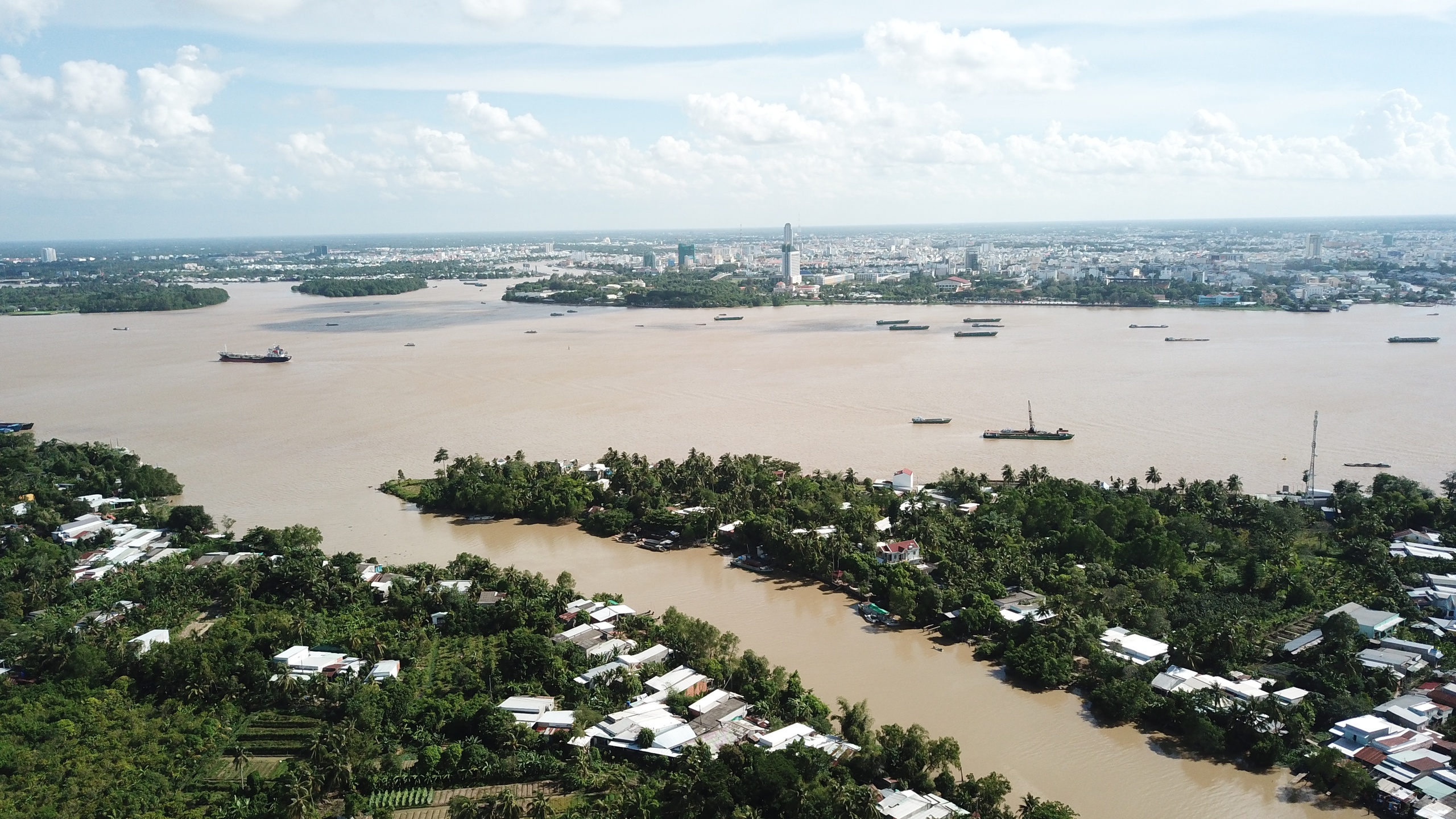 Ông Lê Công Lý: ‘Cần Thơ phải hiện đại, nhưng nhìn vào phải nhận ra đó là… Cần Thơ’ - Ảnh 2.