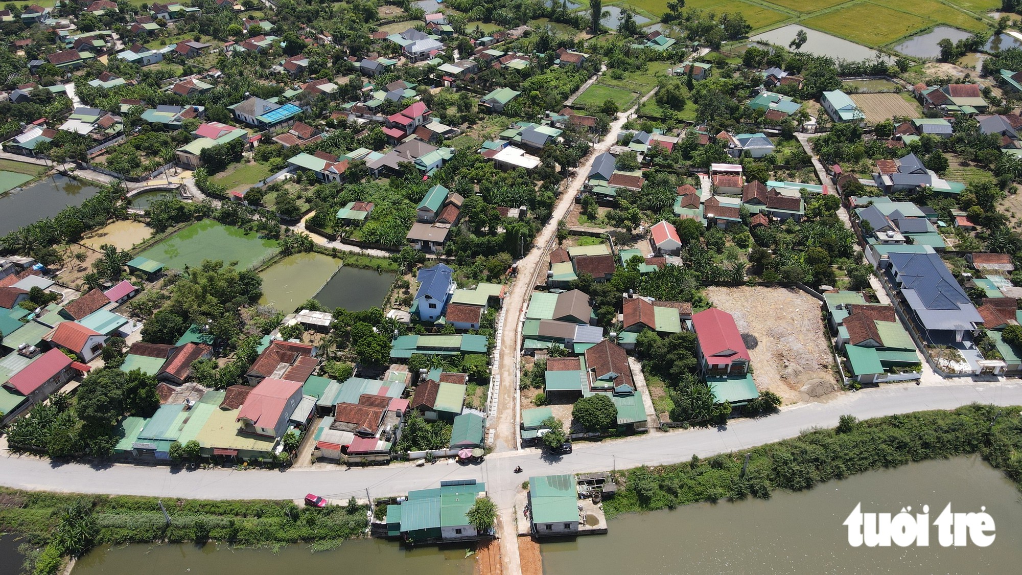 Người dân quê Bác đồng lòng hiến đất, mở đường - Ảnh 1.