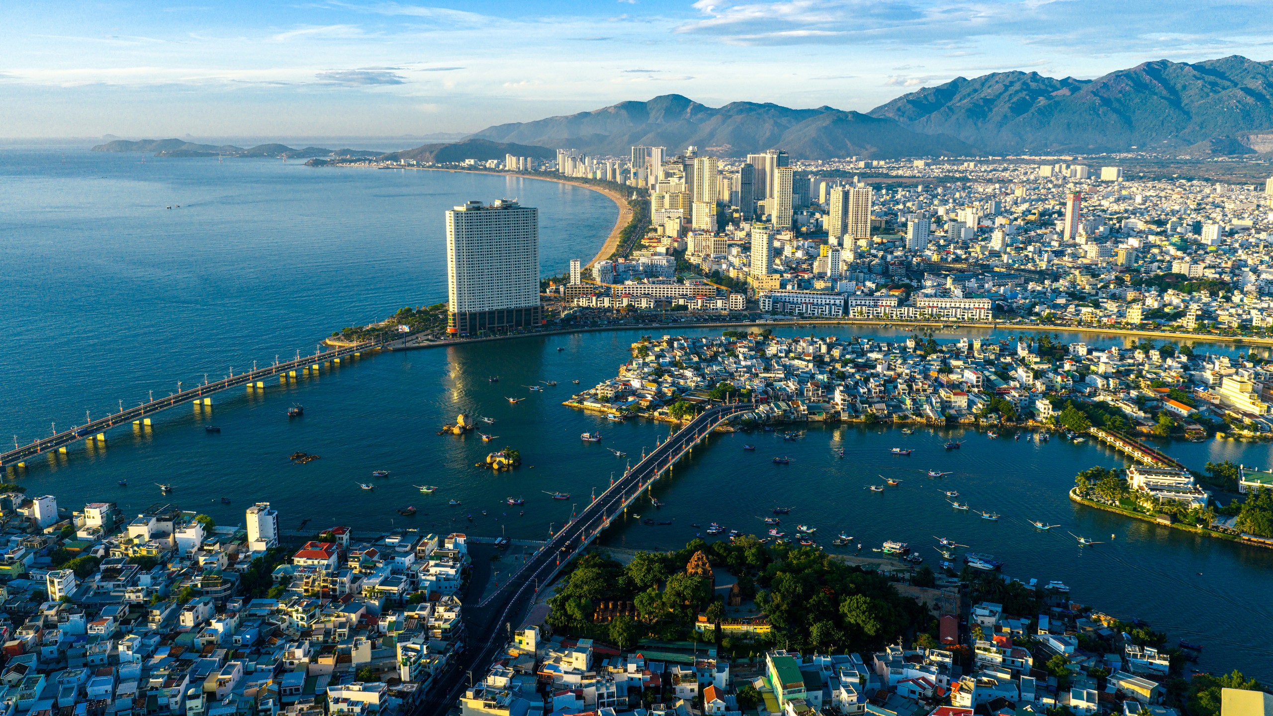 Elite Island - Charmora City: Điểm hẹn an cư giữa lòng ‘thành phố đảo’ - Ảnh 1.